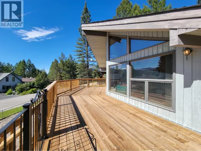 7326 GLACIER DRIVE, Radium Hot Springs 3