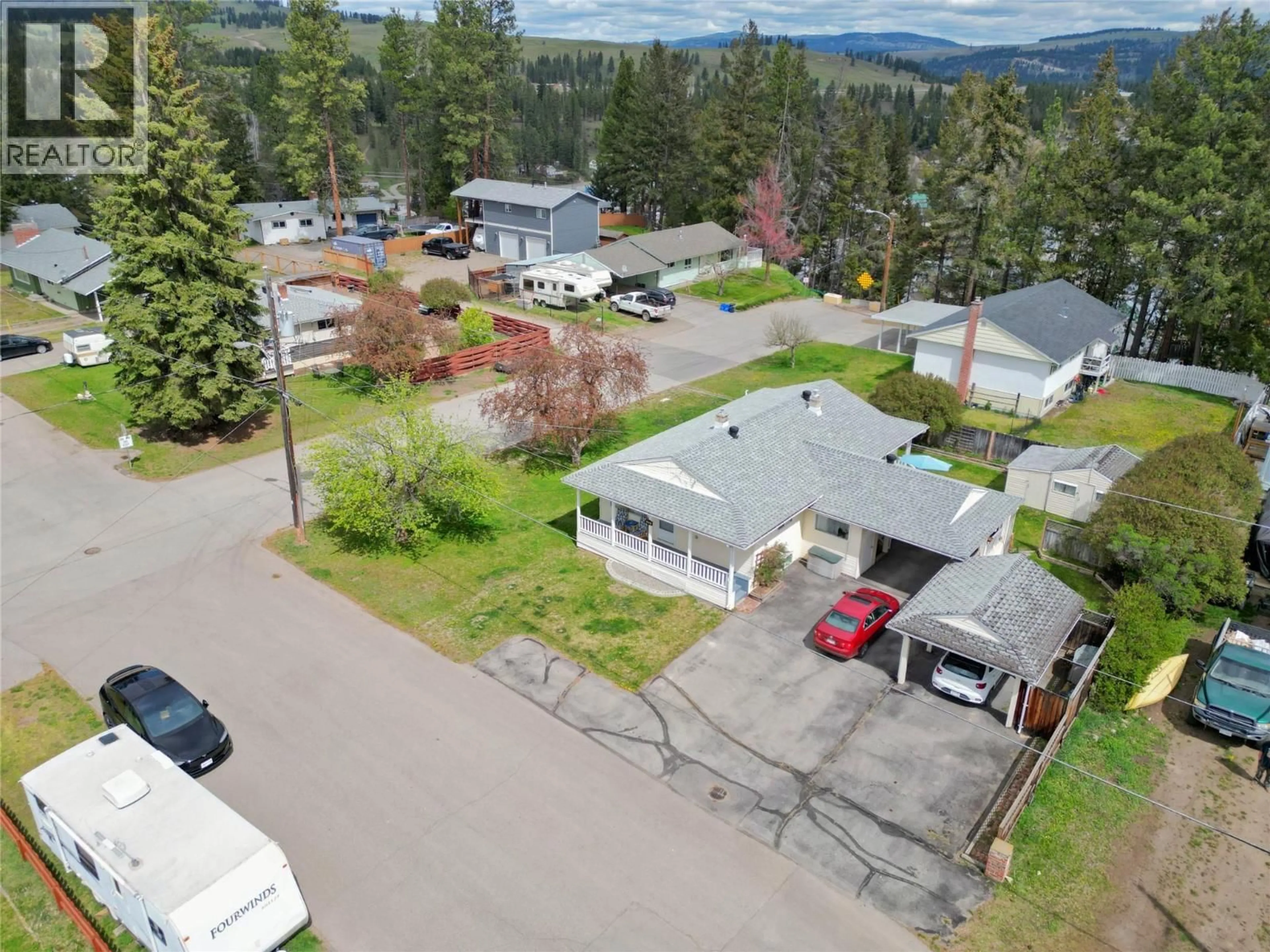 A pic from outside/outdoor area/front of a property/back of a property/a pic from drone, mountain view for 221 MOODY STREET, Princeton British Columbia V0X1W0