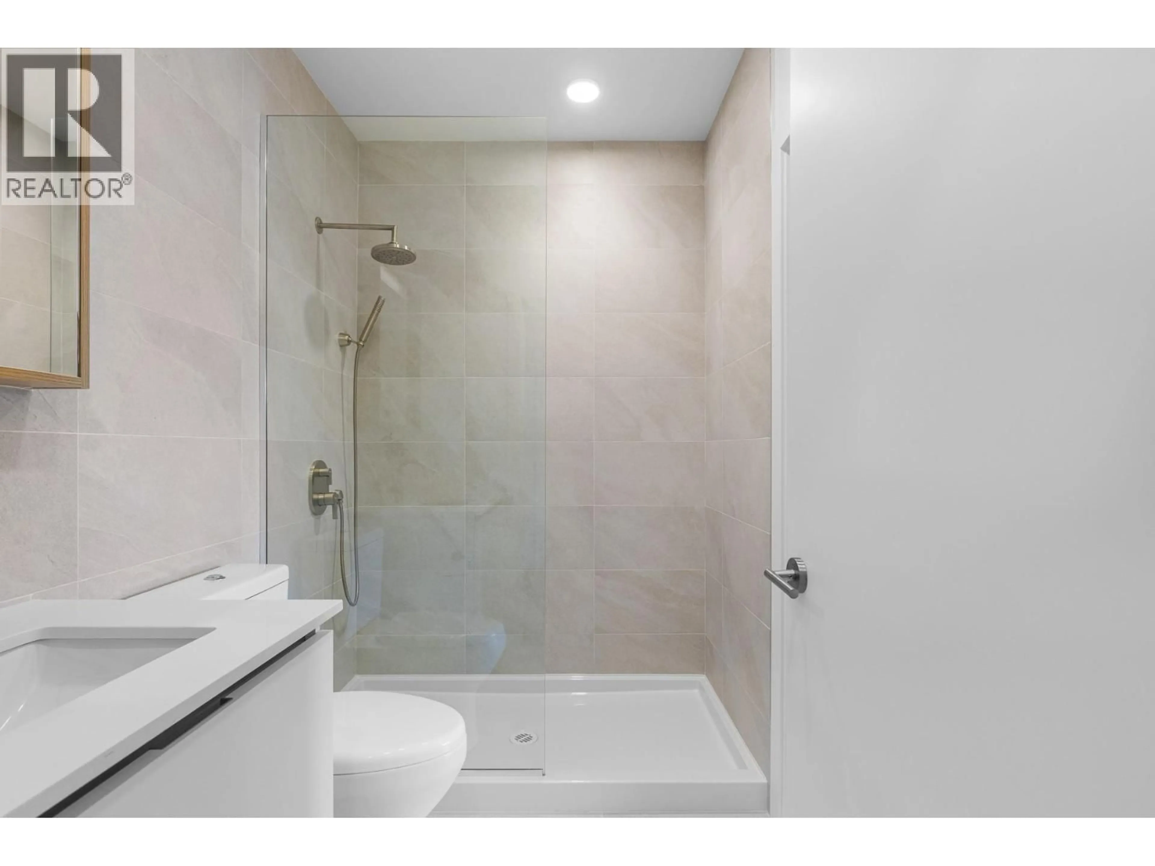 Standard bathroom, ceramic/tile floor for 603 - 2780 OLALLA ROAD, West Kelowna British Columbia V1Z2A9