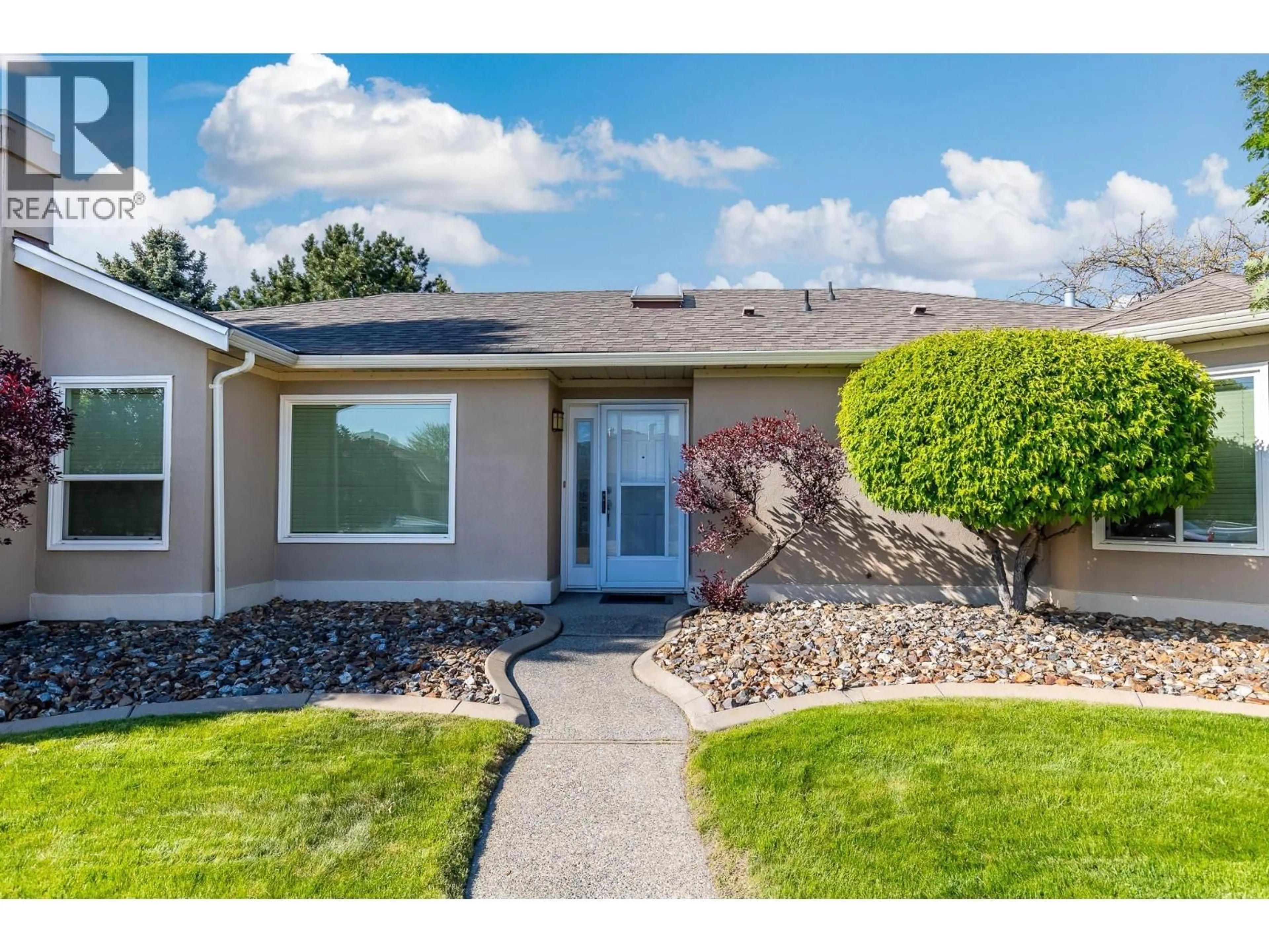 Home with vinyl exterior material, street for 79 - 1220 25 AVENUE, Vernon British Columbia V1T9A1