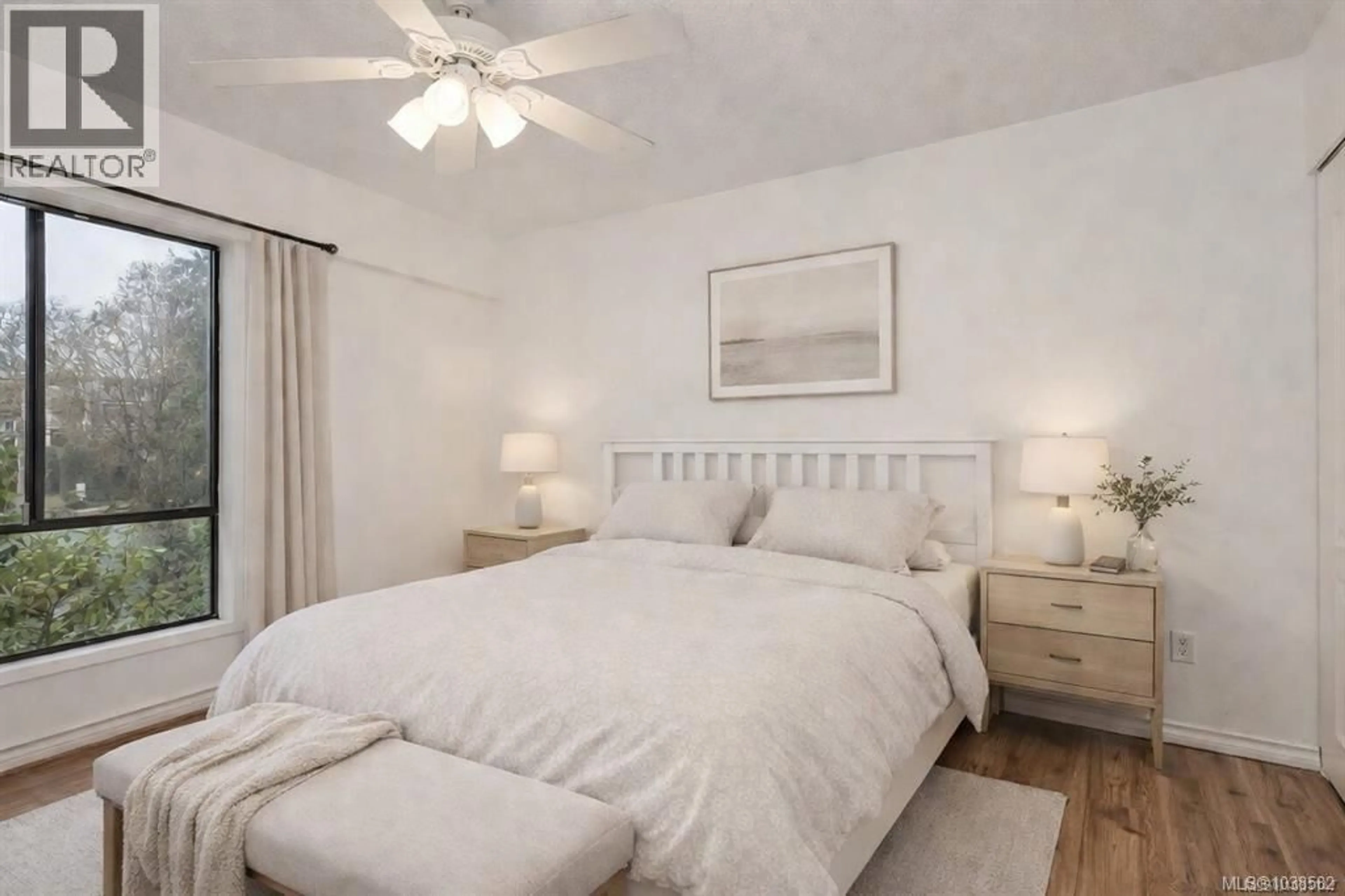 Bedroom with bed, unknown for 302 - 1005 MCKENZIE AVENUE, Saanich British Columbia V8X4A9