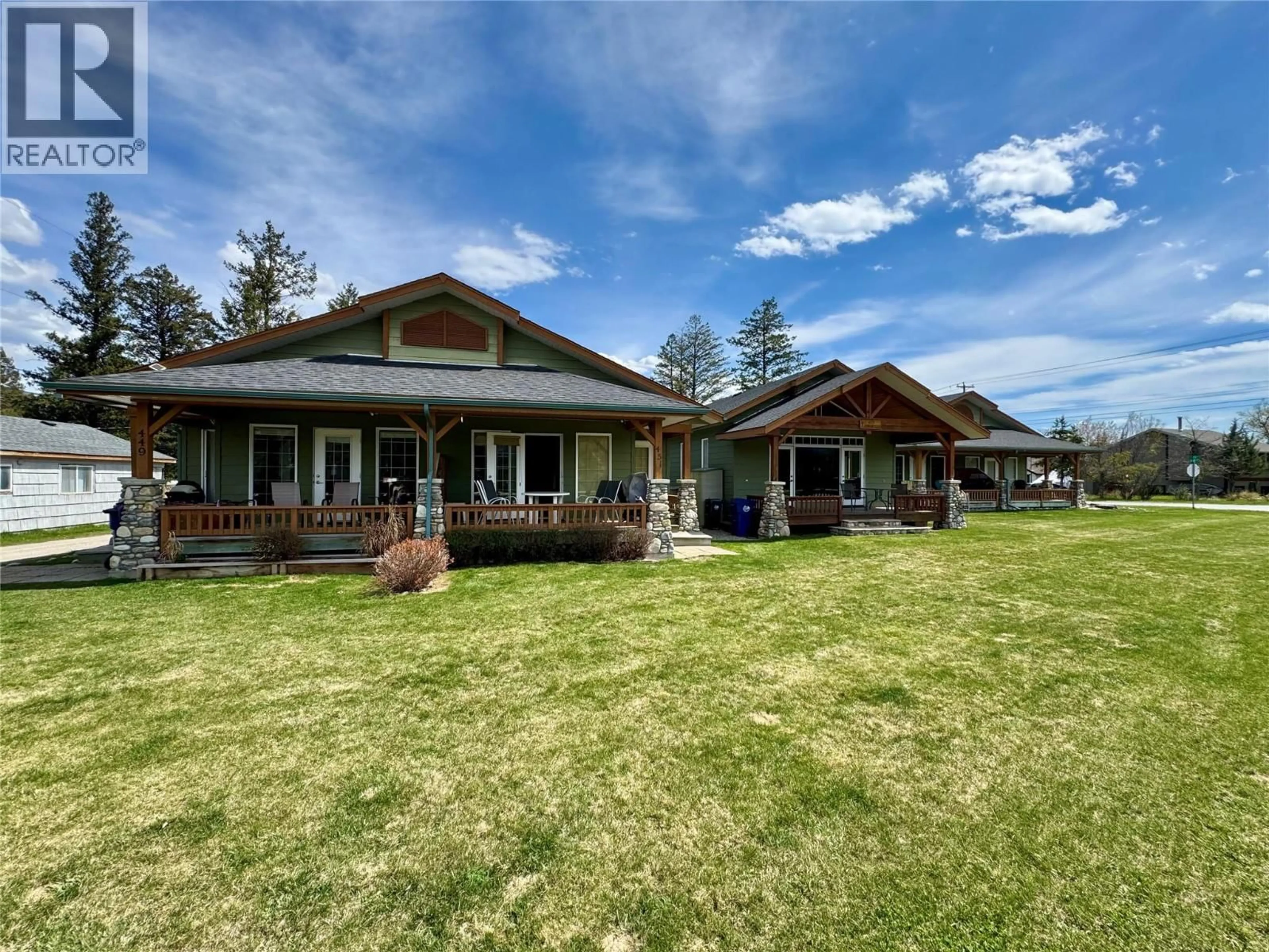 A pic from outside/outdoor area/front of a property/back of a property/a pic from drone, unknown for 451 13TH AVENUE, Invermere British Columbia V0A1K4