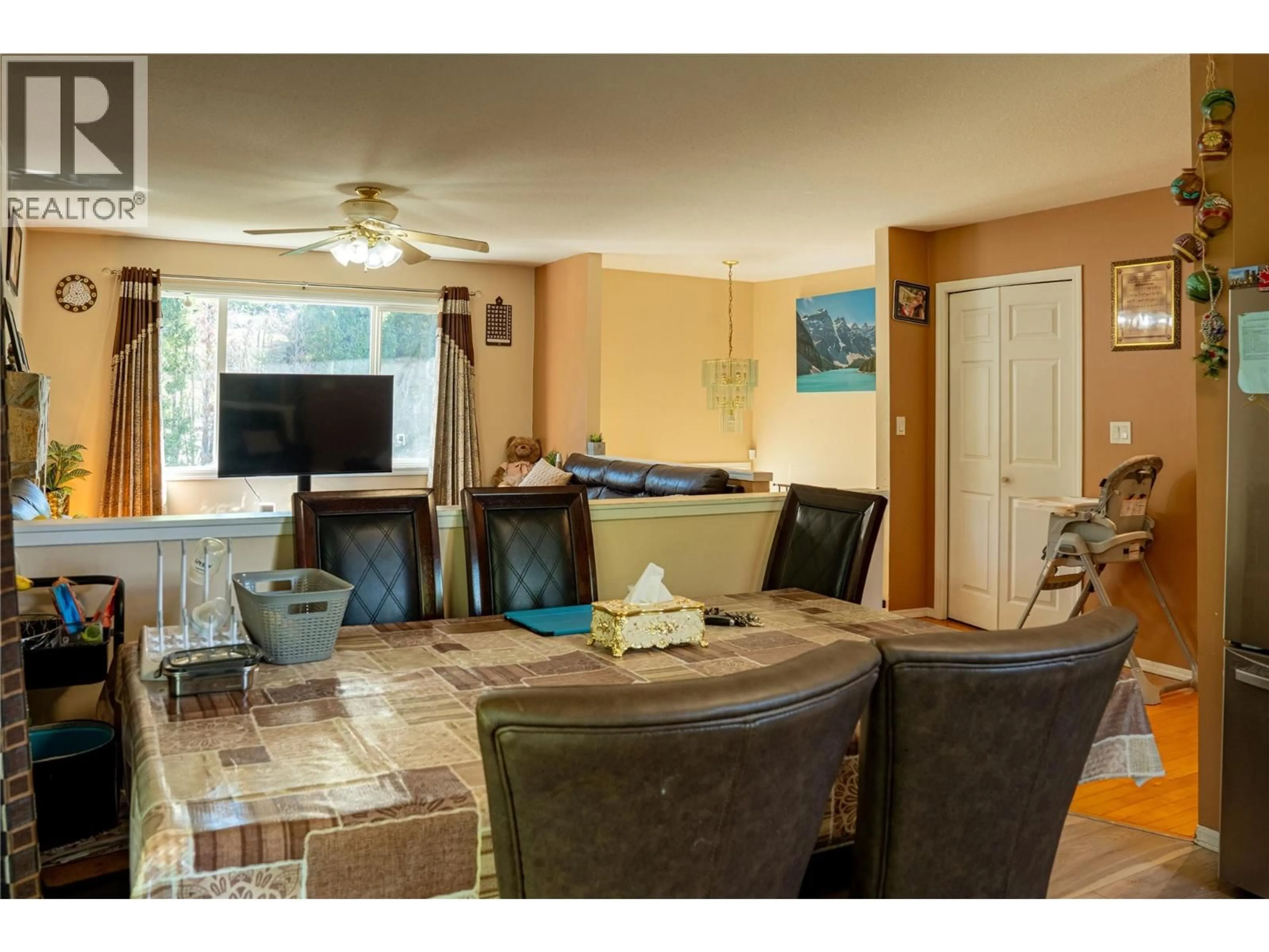 Unknown for 1150-1152 HUDSON ROAD, Kelowna British Columbia V1Z1J3