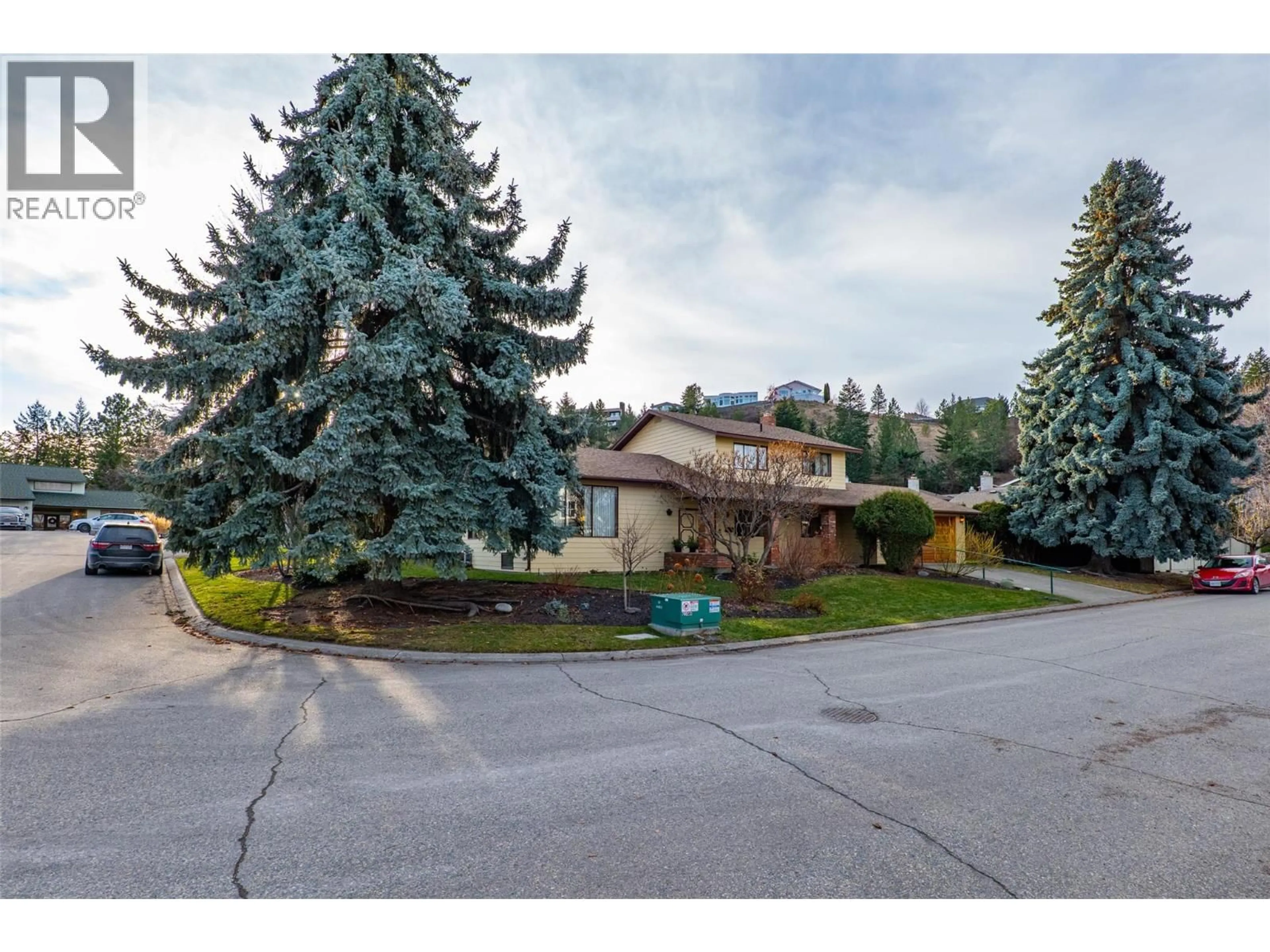 A pic from outside/outdoor area/front of a property/back of a property/a pic from drone, mountain view for 1879 SEDGEWICK DRIVE, Kamloops British Columbia V2E2A6