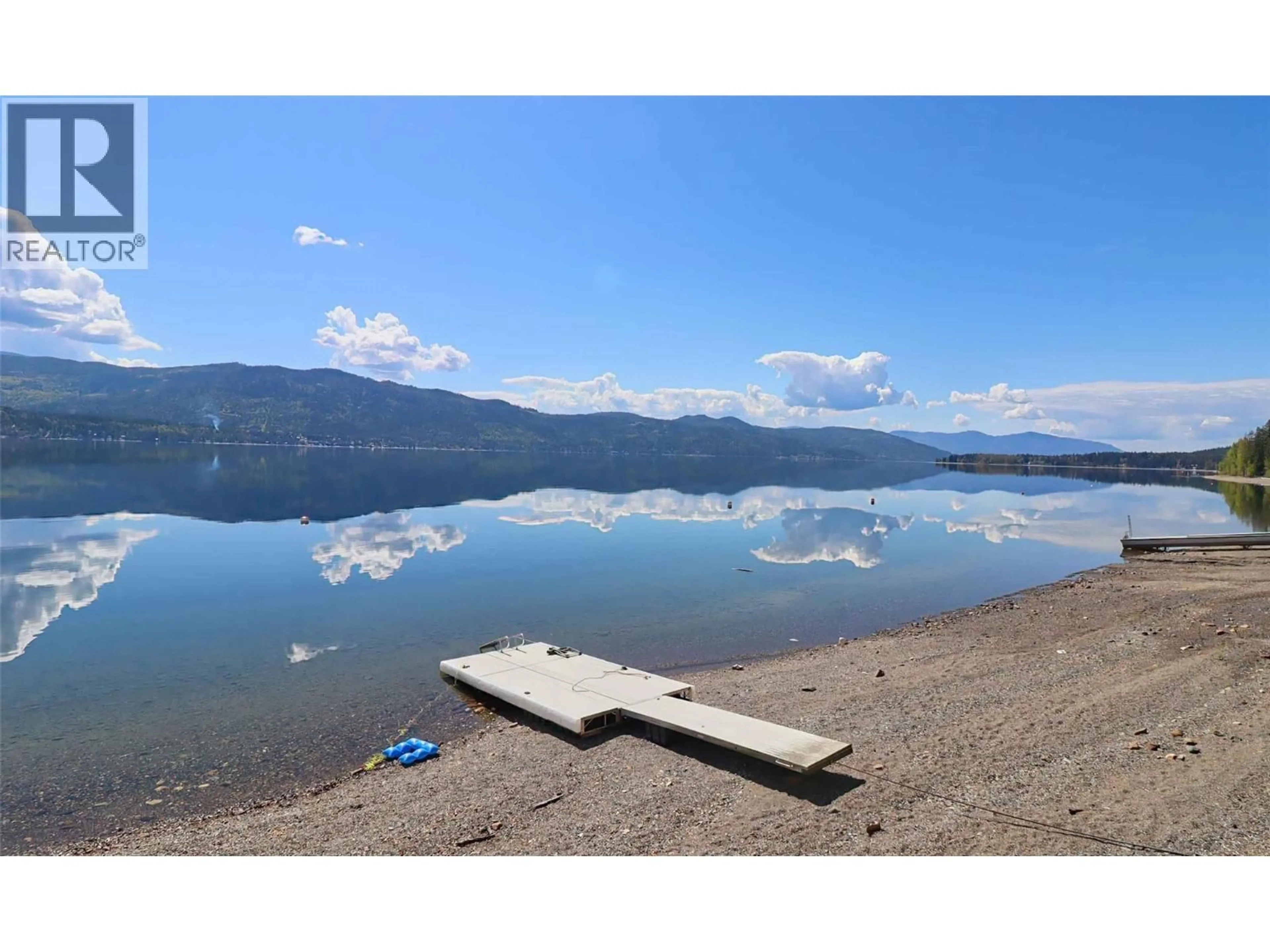 Unknown for 6726 SQUILAX ANGLEMONT ROAD, Magna Bay British Columbia V0E1M7