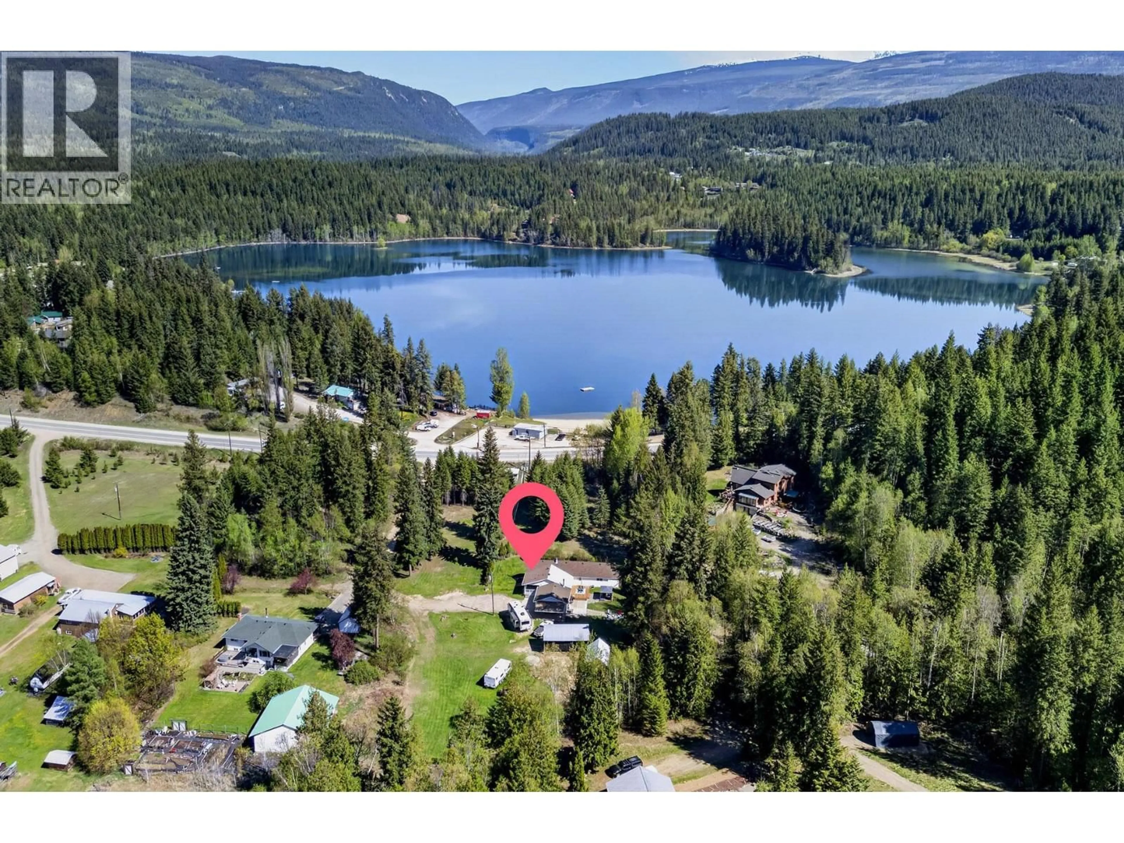 A pic from outside/outdoor area/front of a property/back of a property/a pic from drone, water/lake/river/ocean view for 106E OLD N THOMPSON HIGHWAY, Clearwater British Columbia V0E1N2