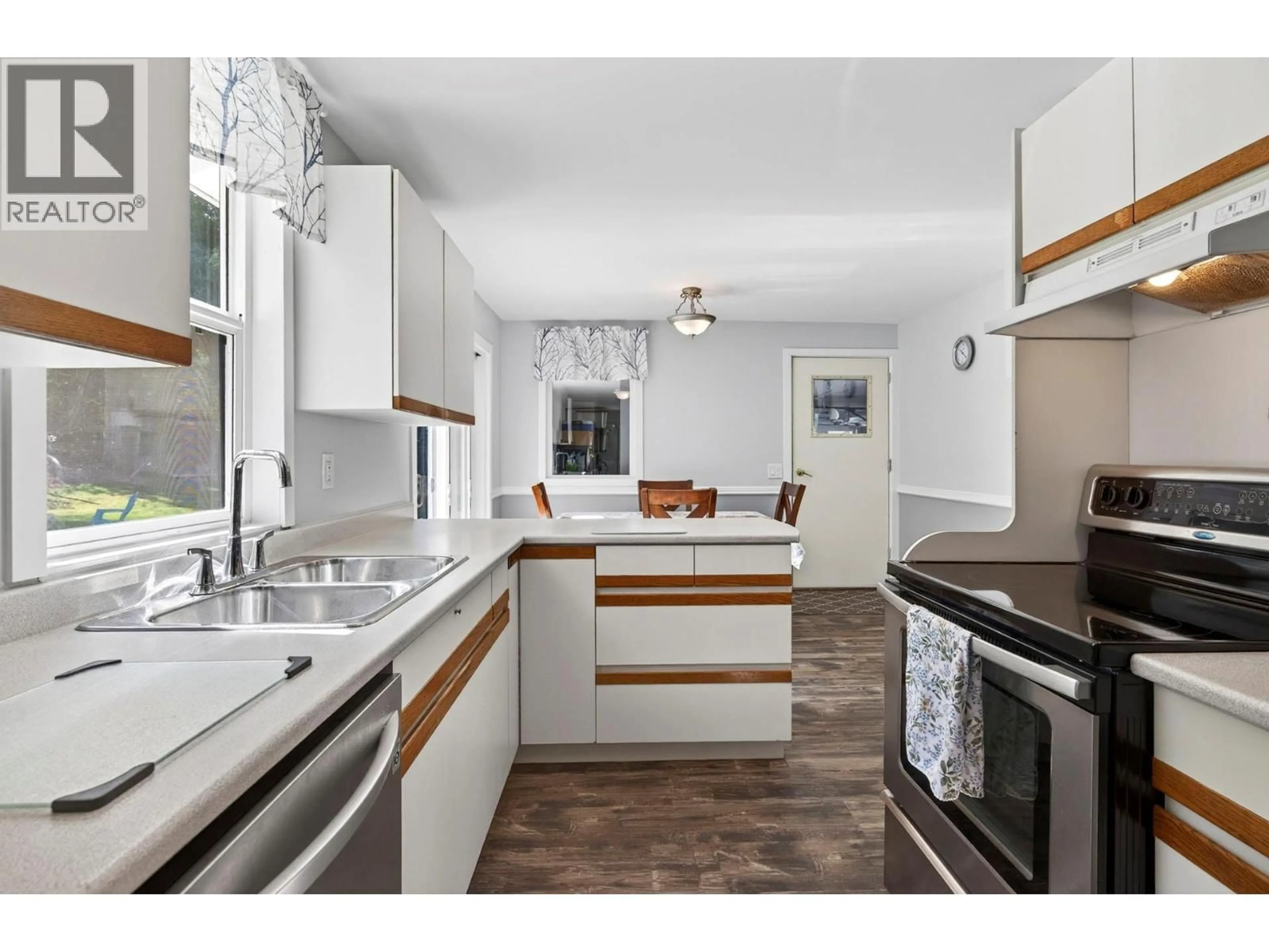 Open concept kitchen, ceramic/tile floor for 106E OLD N THOMPSON HIGHWAY, Clearwater British Columbia V0E1N2