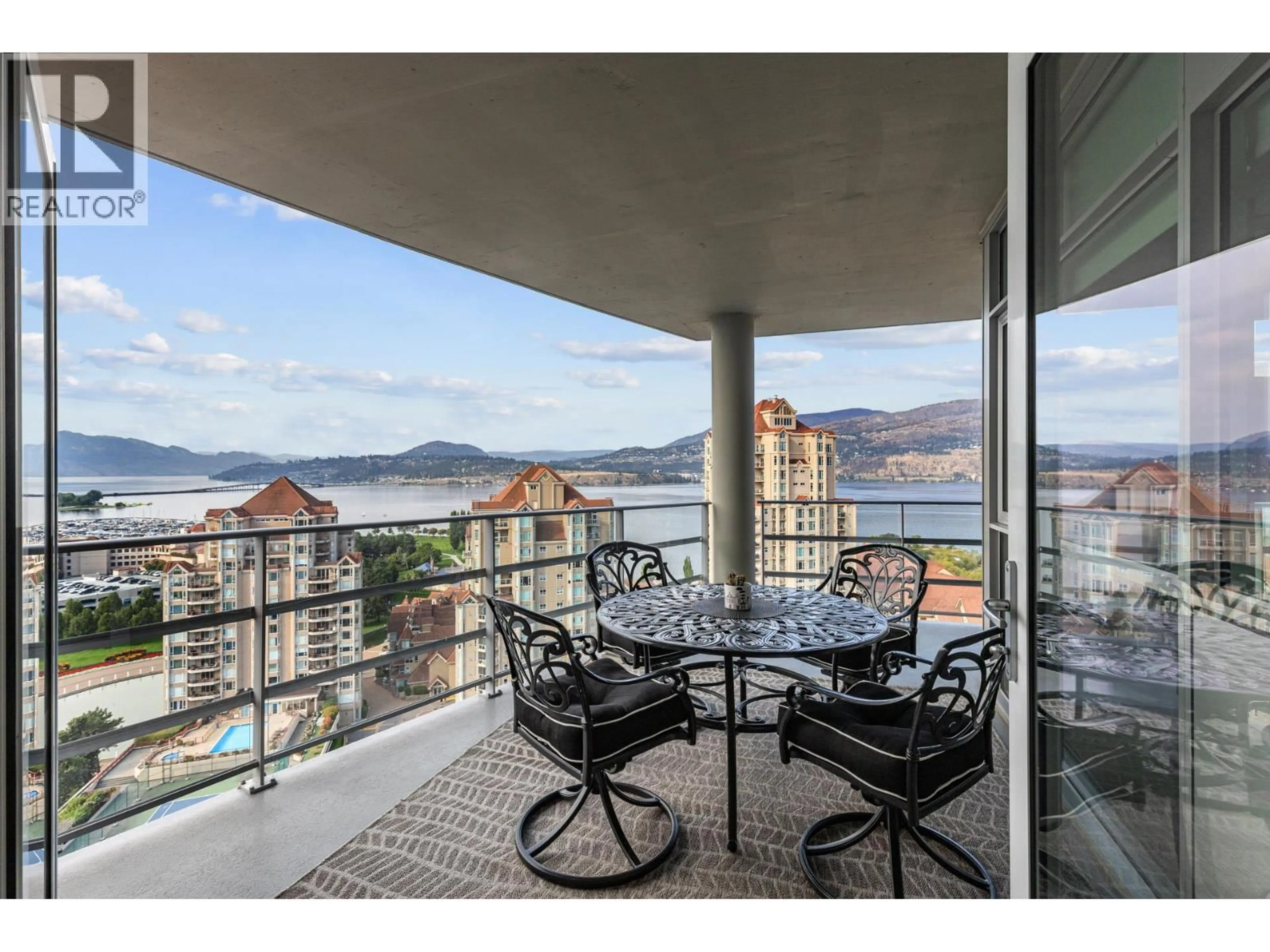Balcony in the apartment, water/lake/river/ocean view for 1701 - 1151 SUNSET DRIVE, Kelowna British Columbia V1Y0G2