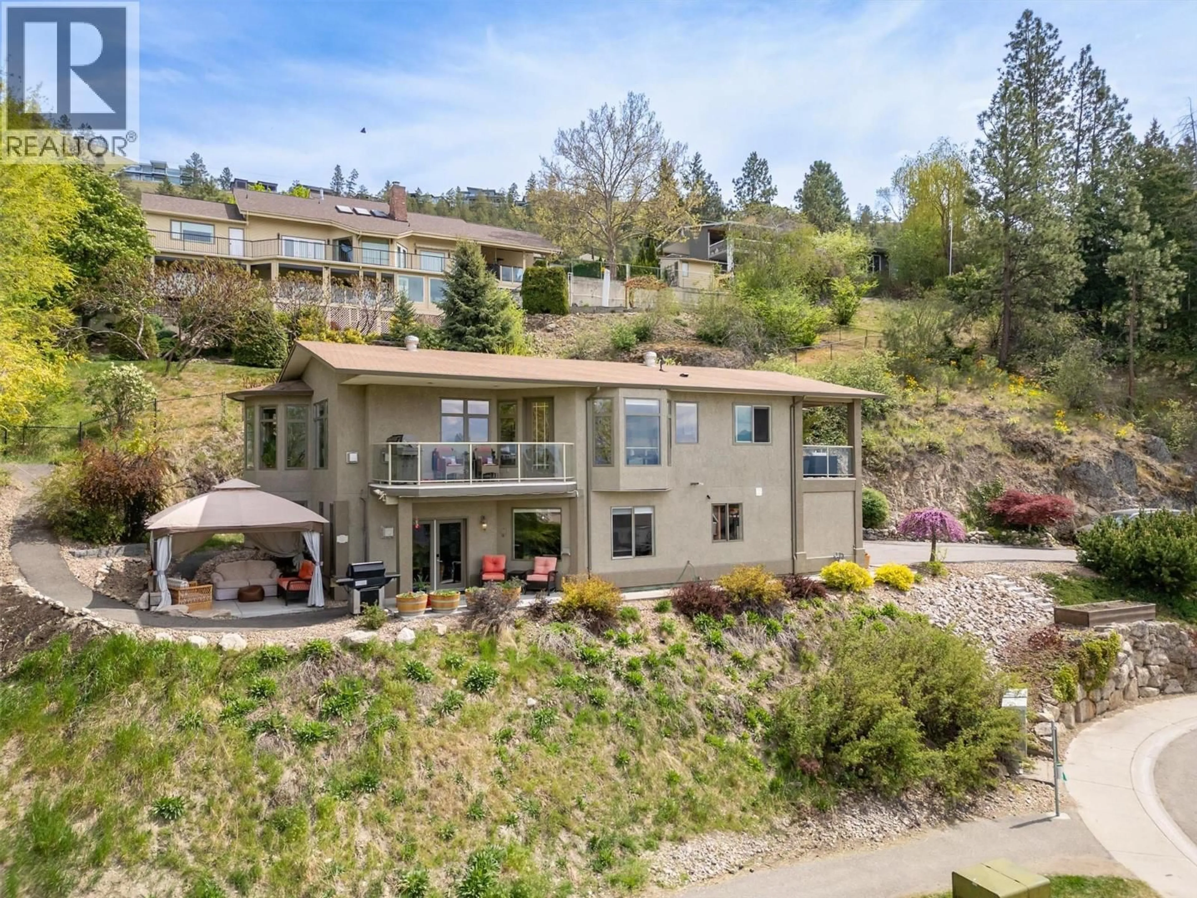 A pic from outside/outdoor area/front of a property/back of a property/a pic from drone, unknown for 1027 JAMES HOCKEY PLACE, Kelowna British Columbia V1X7L2
