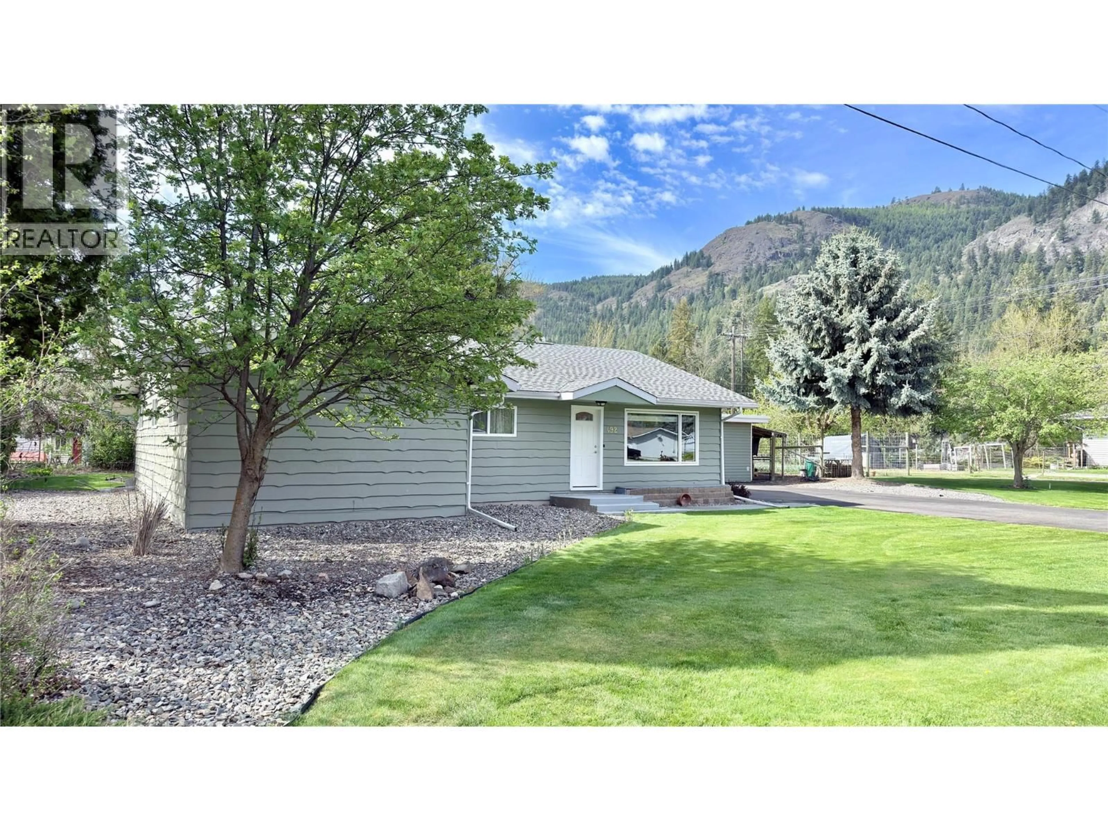 Unknown for 492 FOURTH AVENUE, Midway British Columbia V0H1M0