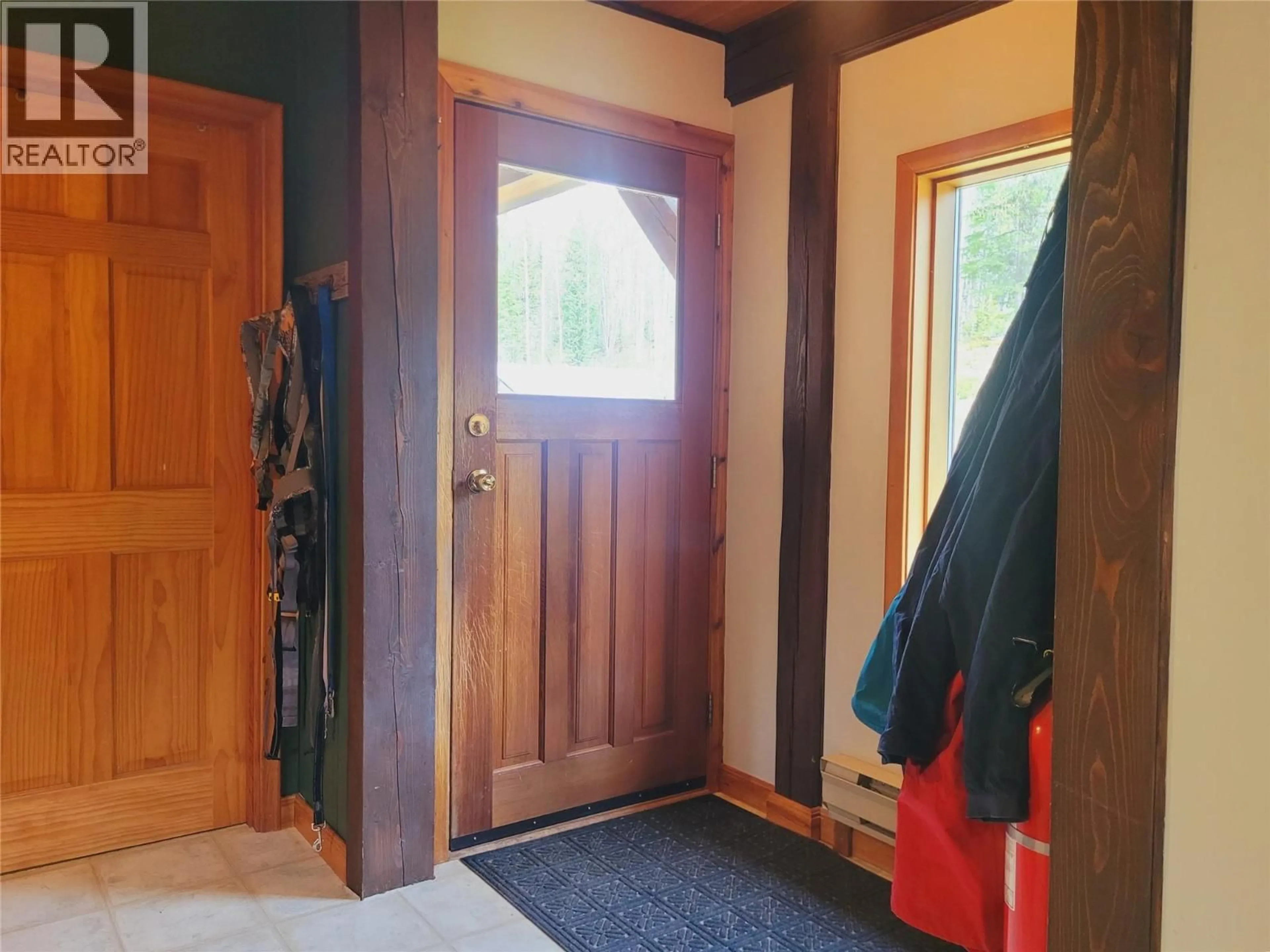 Indoor entryway for 6288 CORRAL ROAD, Clearwater British Columbia V0E1N1