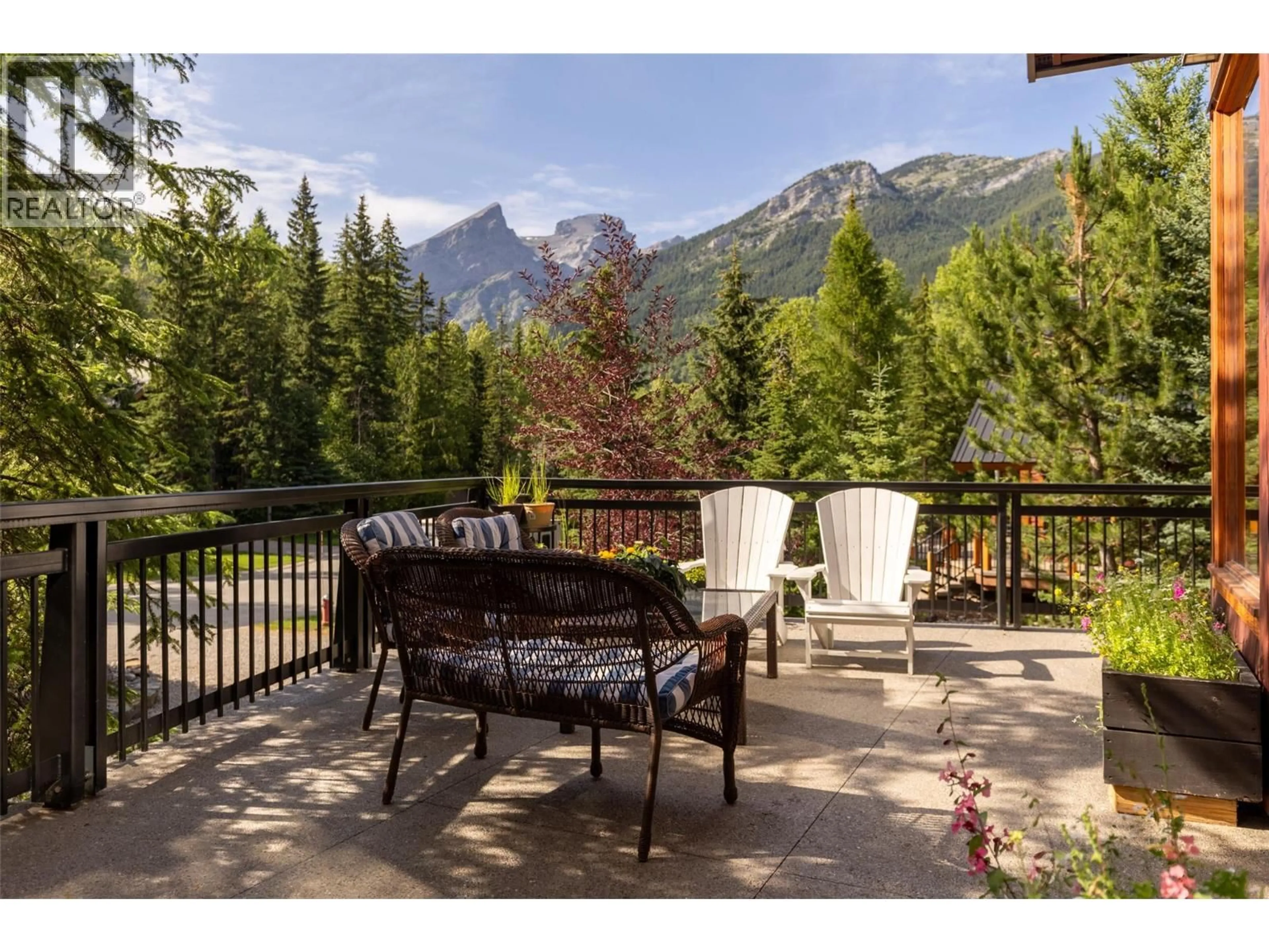 Patio, mountain view for 20 ALPINE TRAILS CRESCENT, Fernie British Columbia V0B1M5
