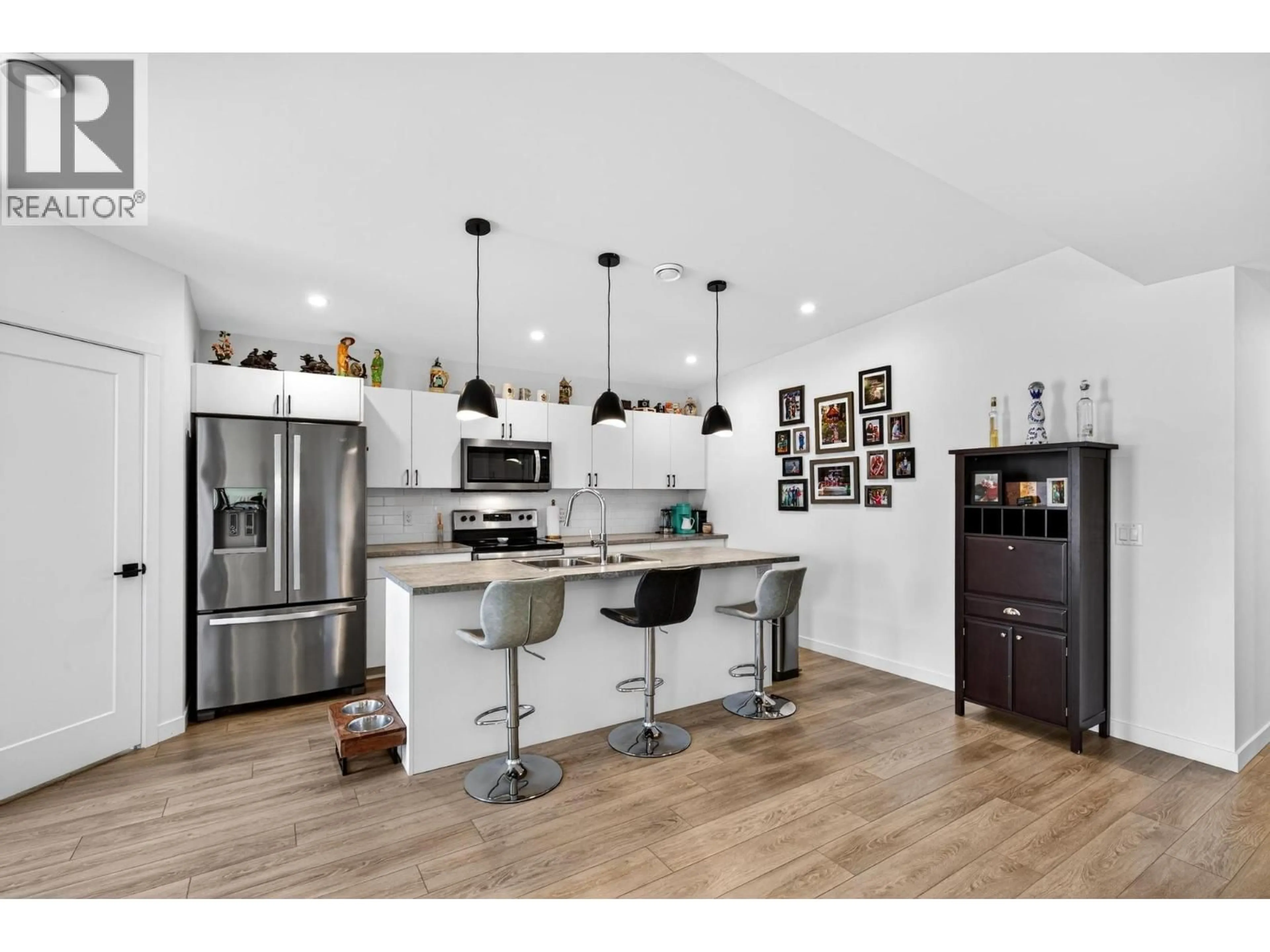 Open concept kitchen, unknown for 124 - 8900 JIM BAILEY ROAD, Kelowna British Columbia V4V0B5