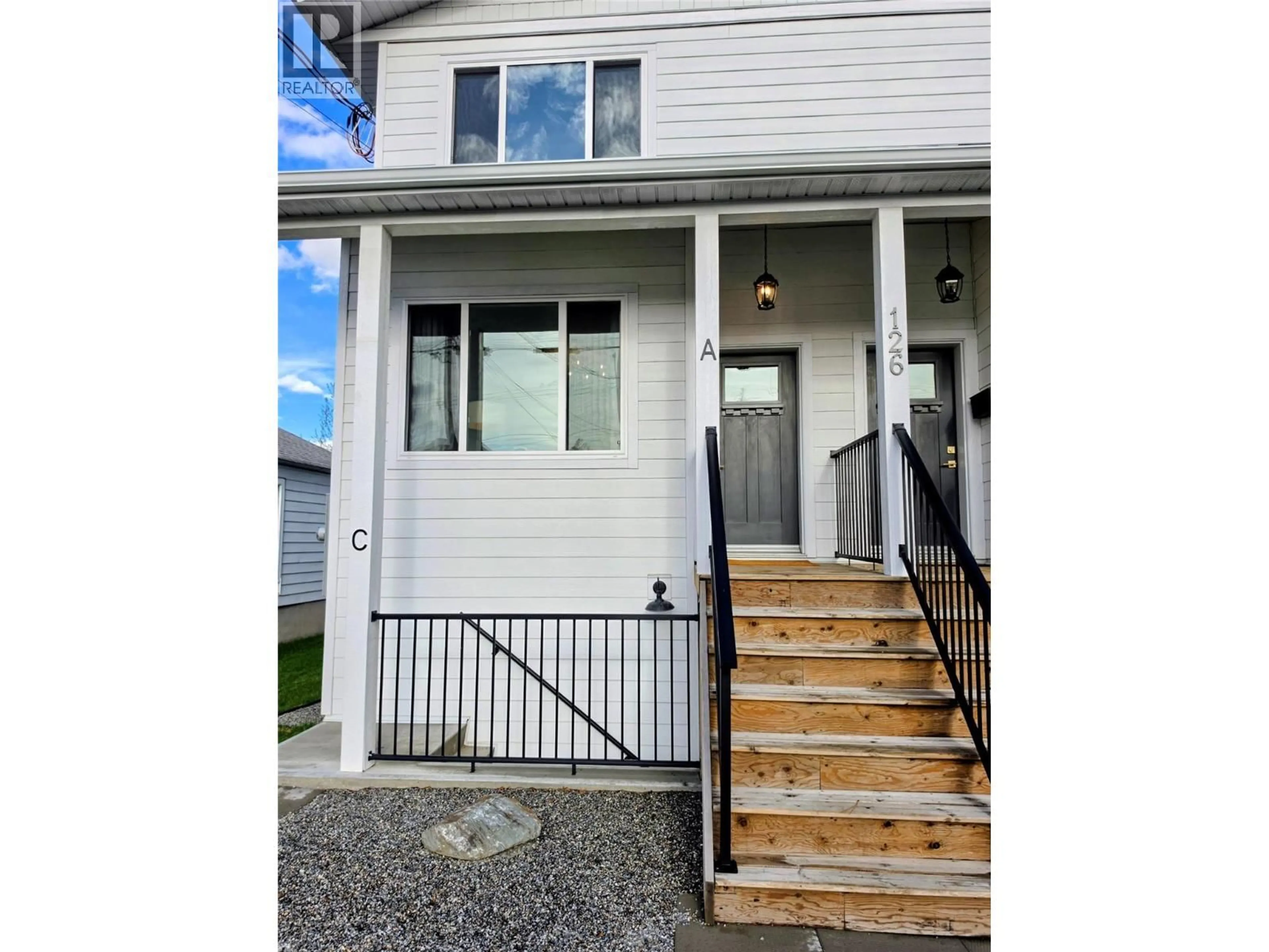 Home with vinyl exterior material, street for A & C - 126 13TH AVENUE SOUTH, Cranbrook British Columbia V1C2V5