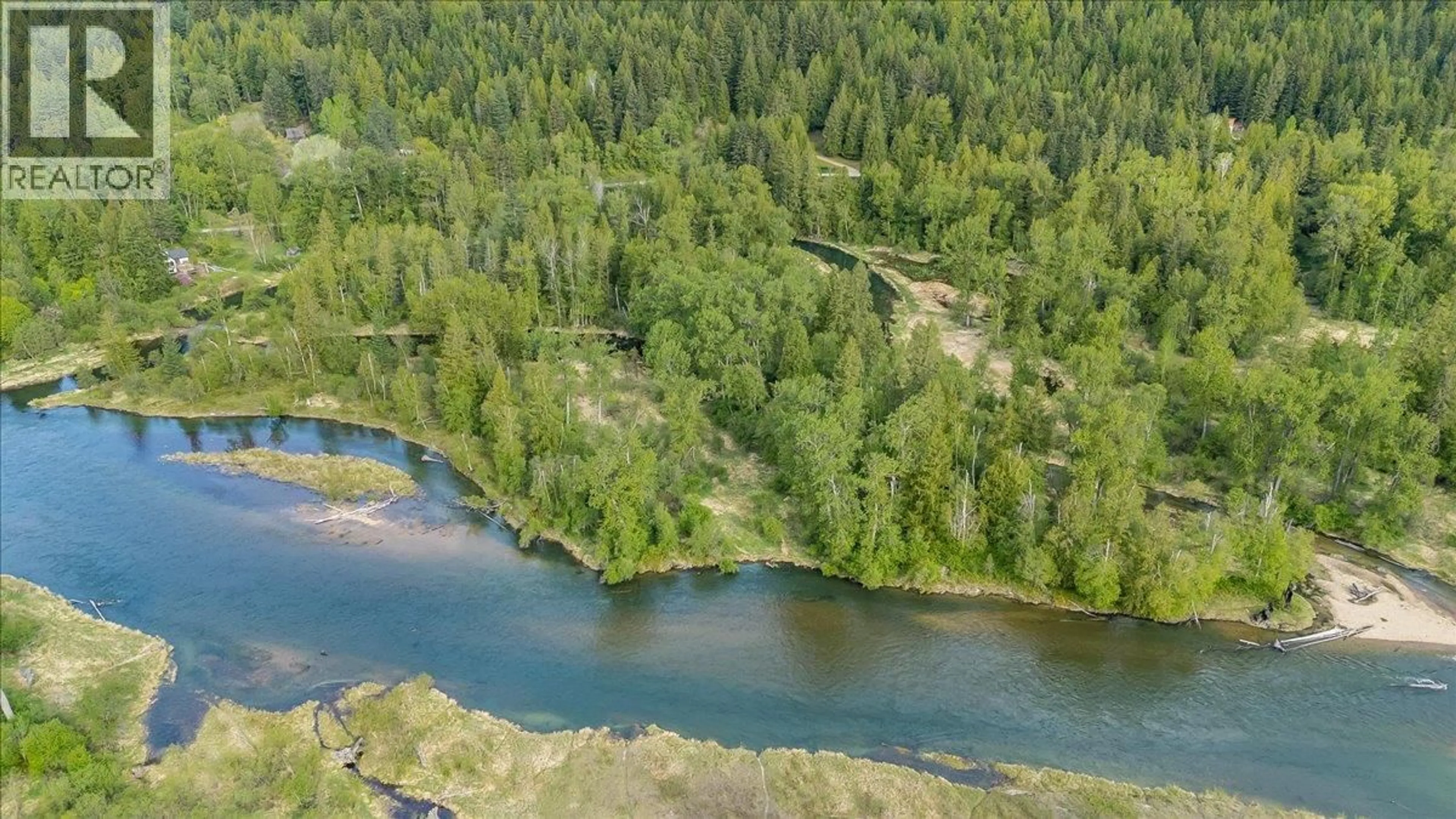 A pic from outside/outdoor area/front of a property/back of a property/a pic from drone, water/lake/river/ocean view for 4421 SLOCAN RIVER ROAD, Winlaw British Columbia V0G2J0