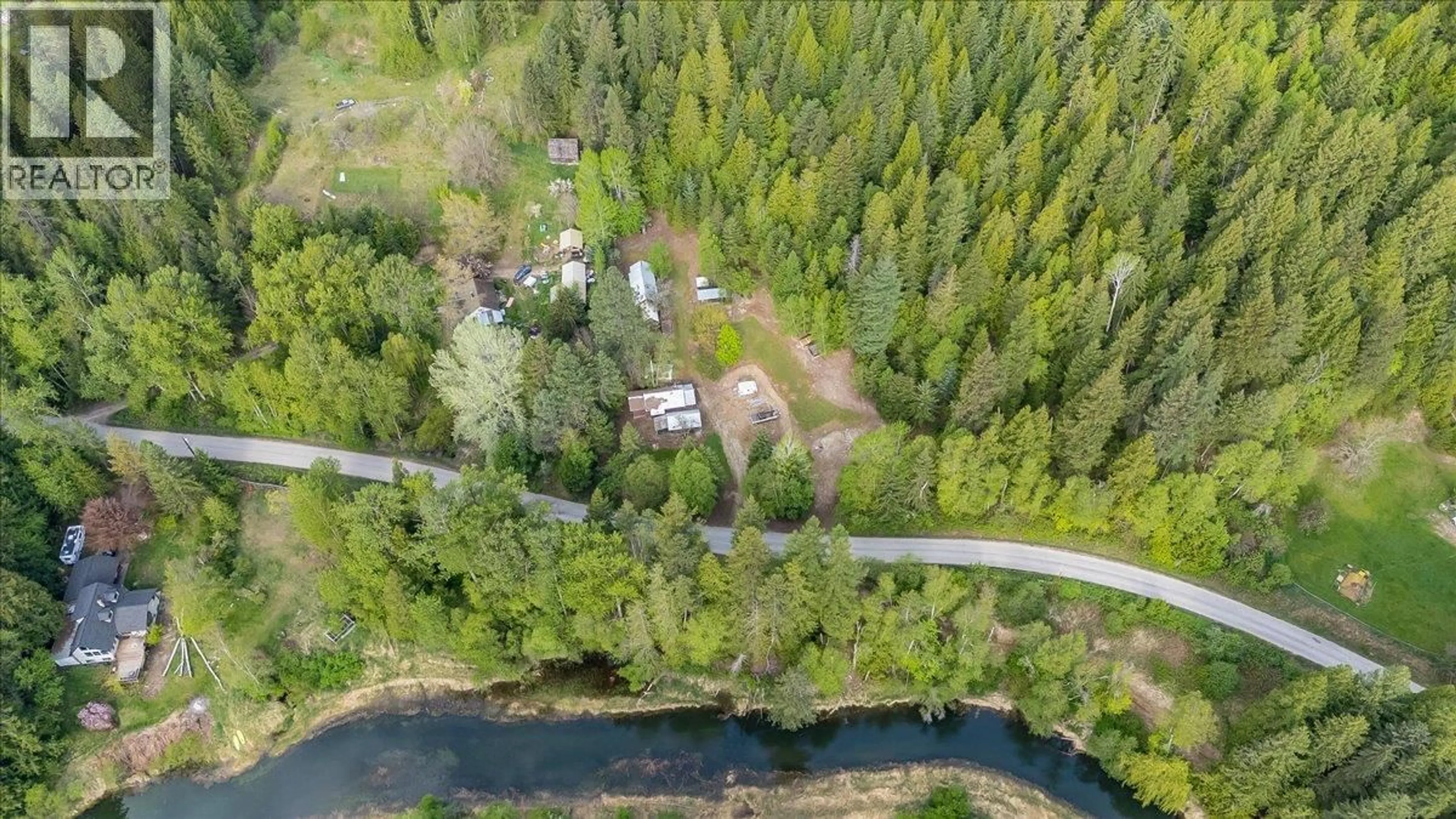 A pic from outside/outdoor area/front of a property/back of a property/a pic from drone, water/lake/river/ocean view for 4421 SLOCAN RIVER ROAD, Winlaw British Columbia V0G2J0