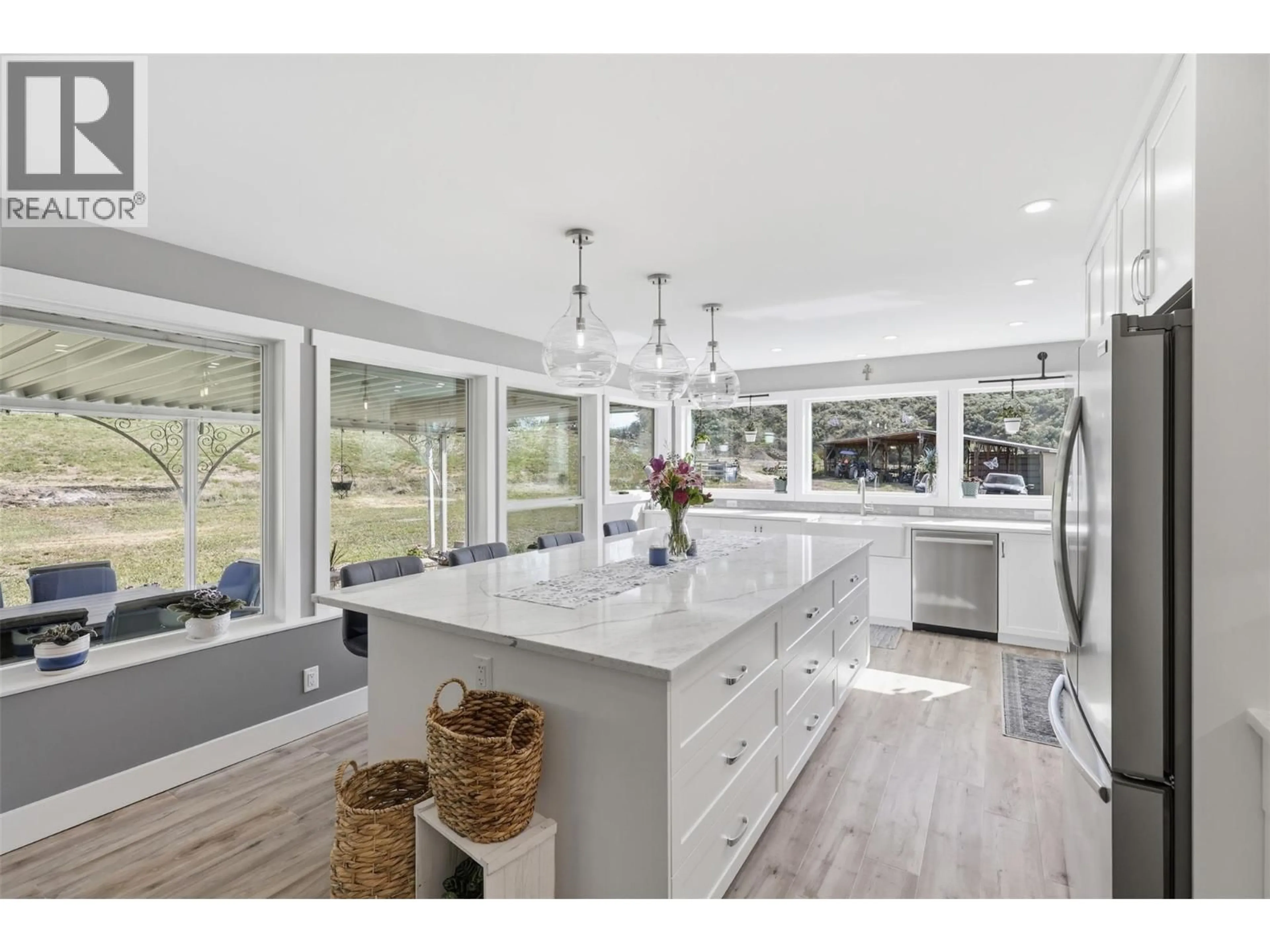 Open concept kitchen, unknown for 3335 SHUSWAP ROAD, Kamloops British Columbia V2H1T2
