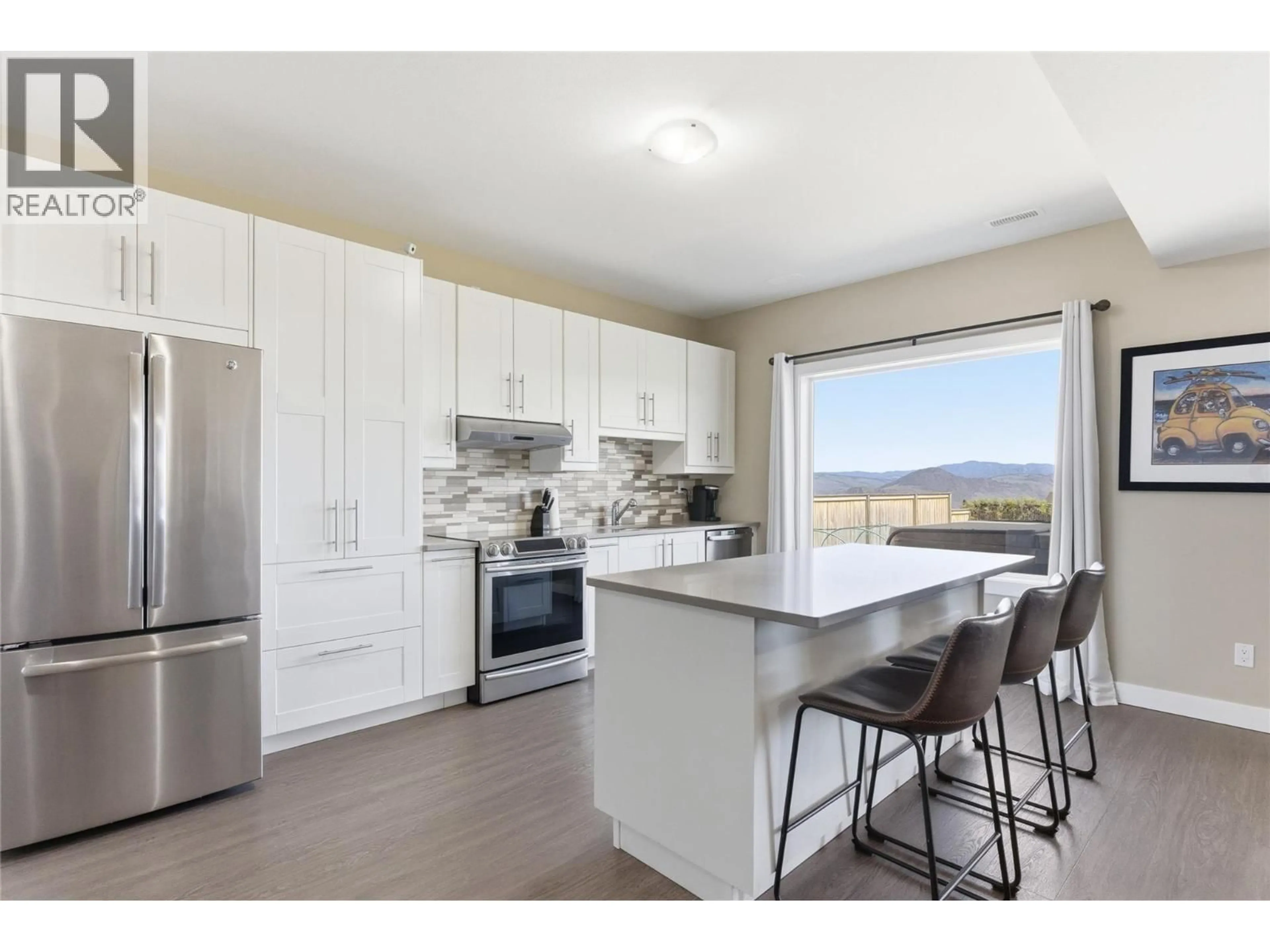 Open concept kitchen, unknown for 2244 CROSSHILL DRIVE, Kamloops British Columbia V1S0C3