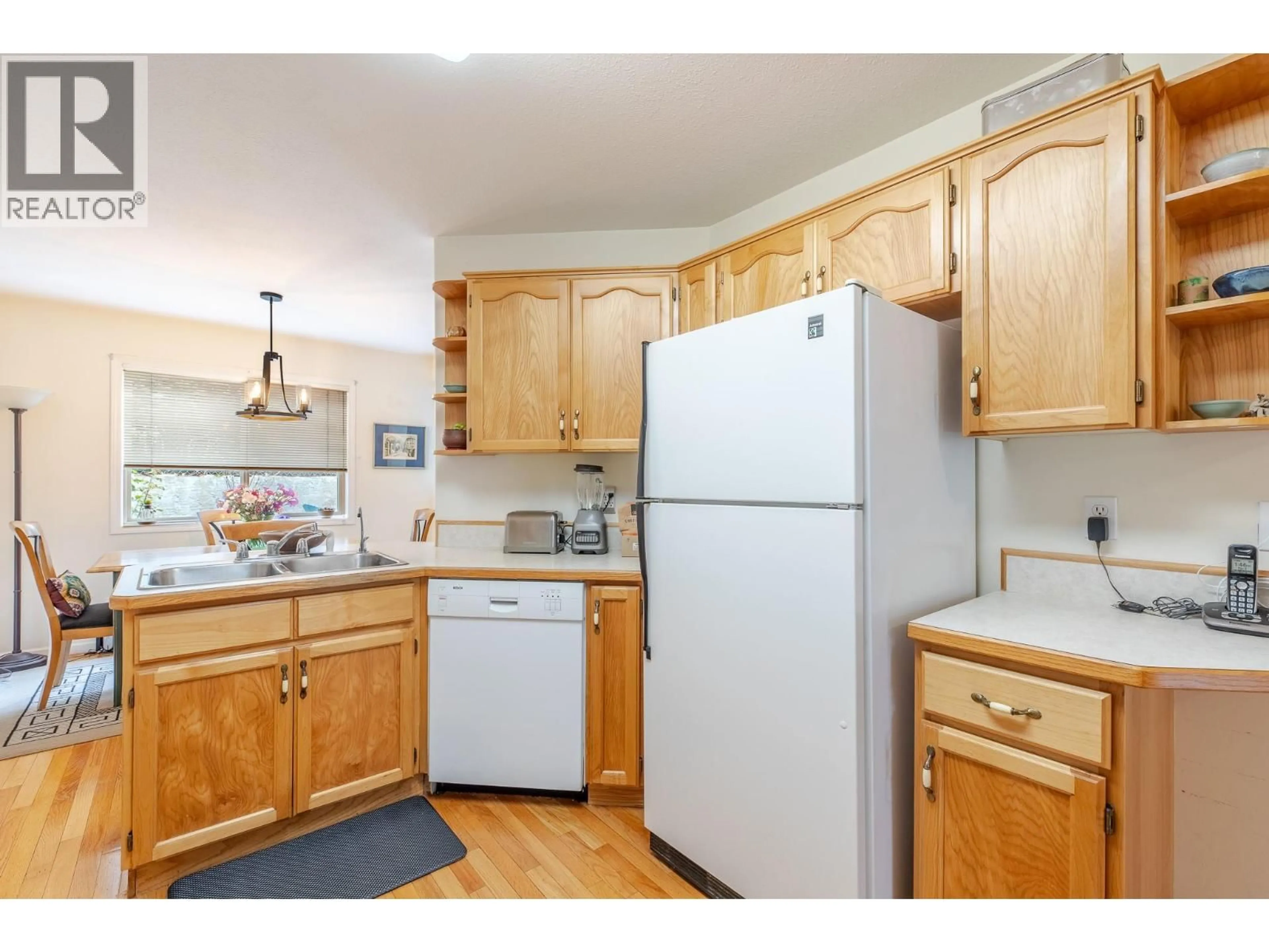 Standard kitchen, unknown for 12 - 5050 13TH AVENUE, Okanagan Falls British Columbia V0H1R4