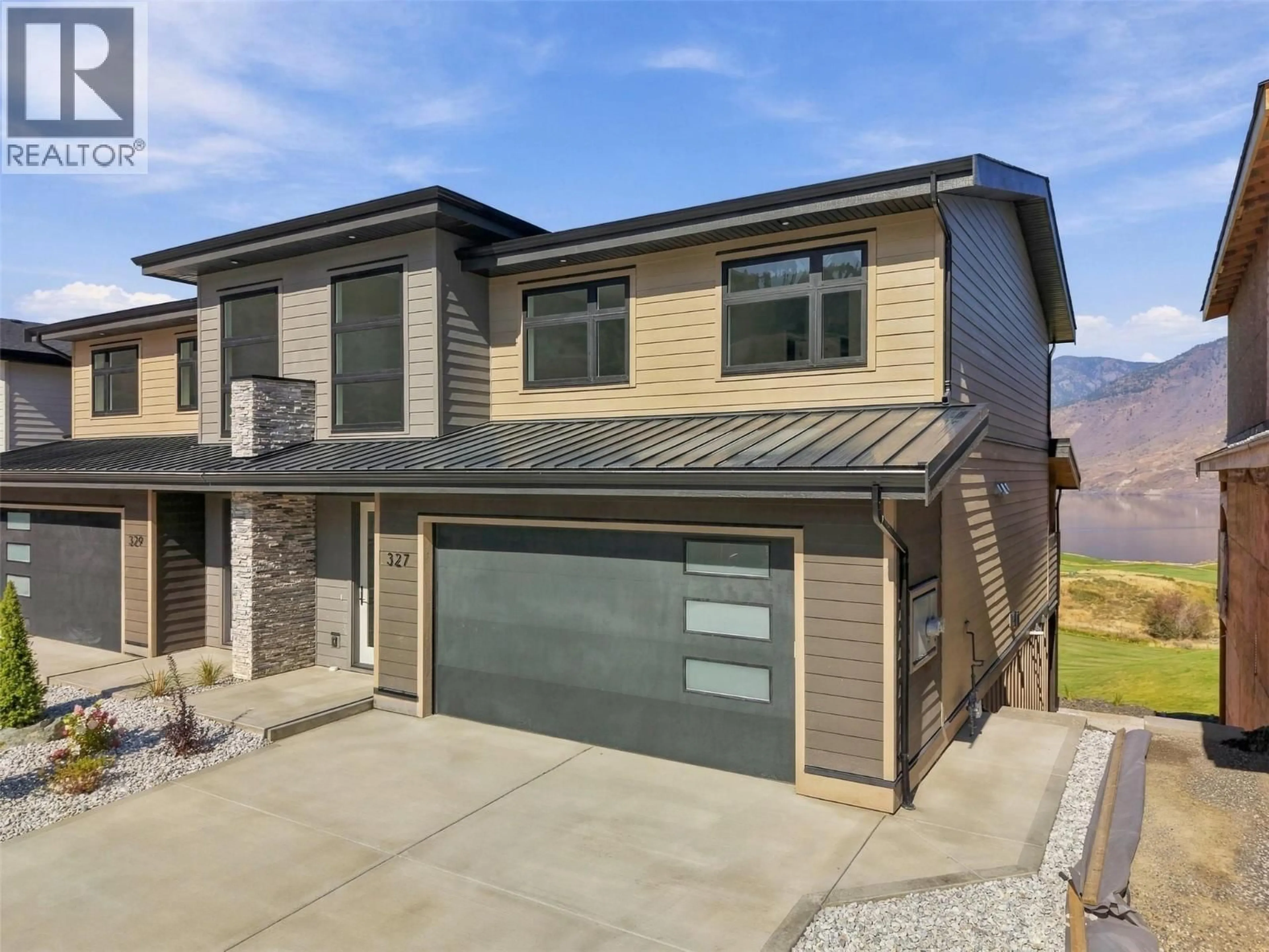 Home with brick exterior material, street for 327 - 38 RUE CHEVAL NOIR OTHER, Kamloops British Columbia V1S0G4