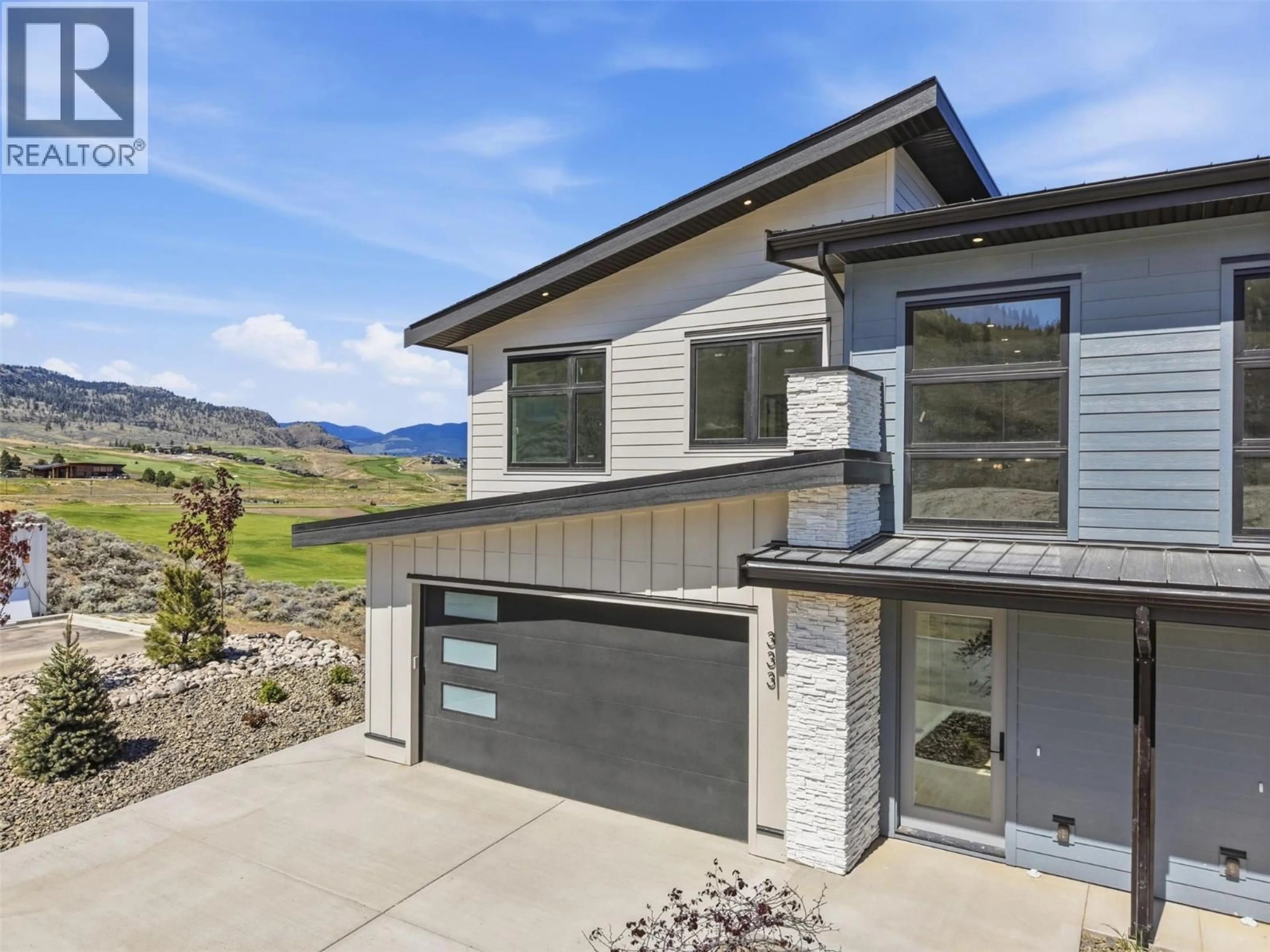 Home with vinyl exterior material, mountain view for 327 - 38 RUE CHEVAL NOIR OTHER, Kamloops British Columbia V1S0G4
