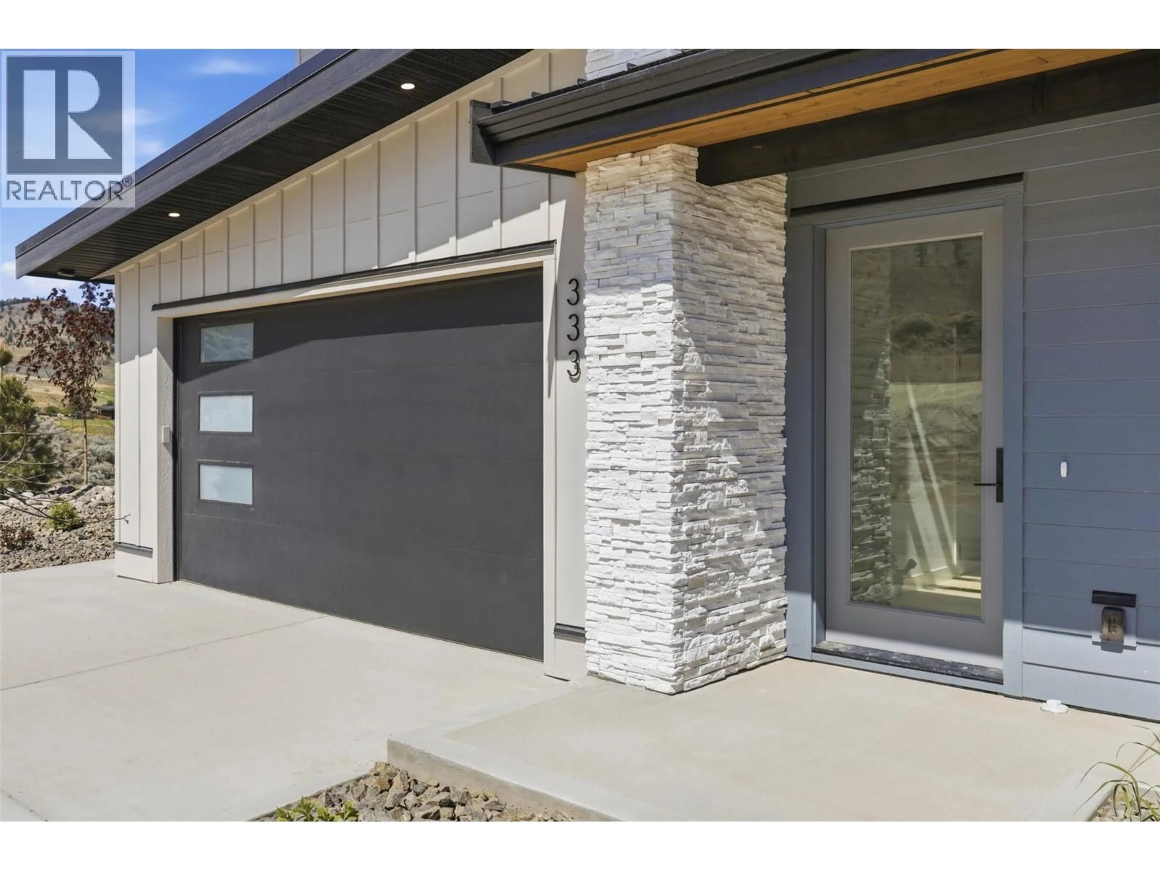 Home with brick exterior material, street for 327 - 38 RUE CHEVAL NOIR OTHER, Kamloops British Columbia V1S0G4