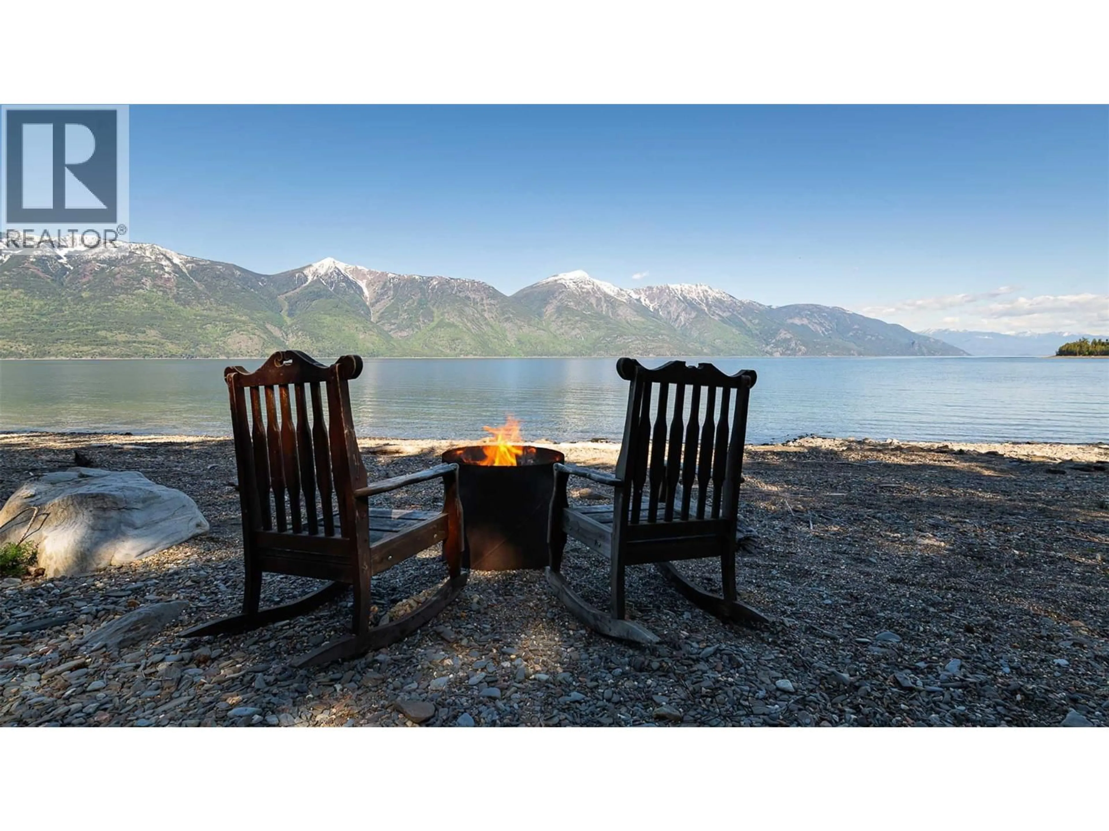 Patio, mountain view for 12035 3A HIGHWAY, Boswell British Columbia V0B1A3