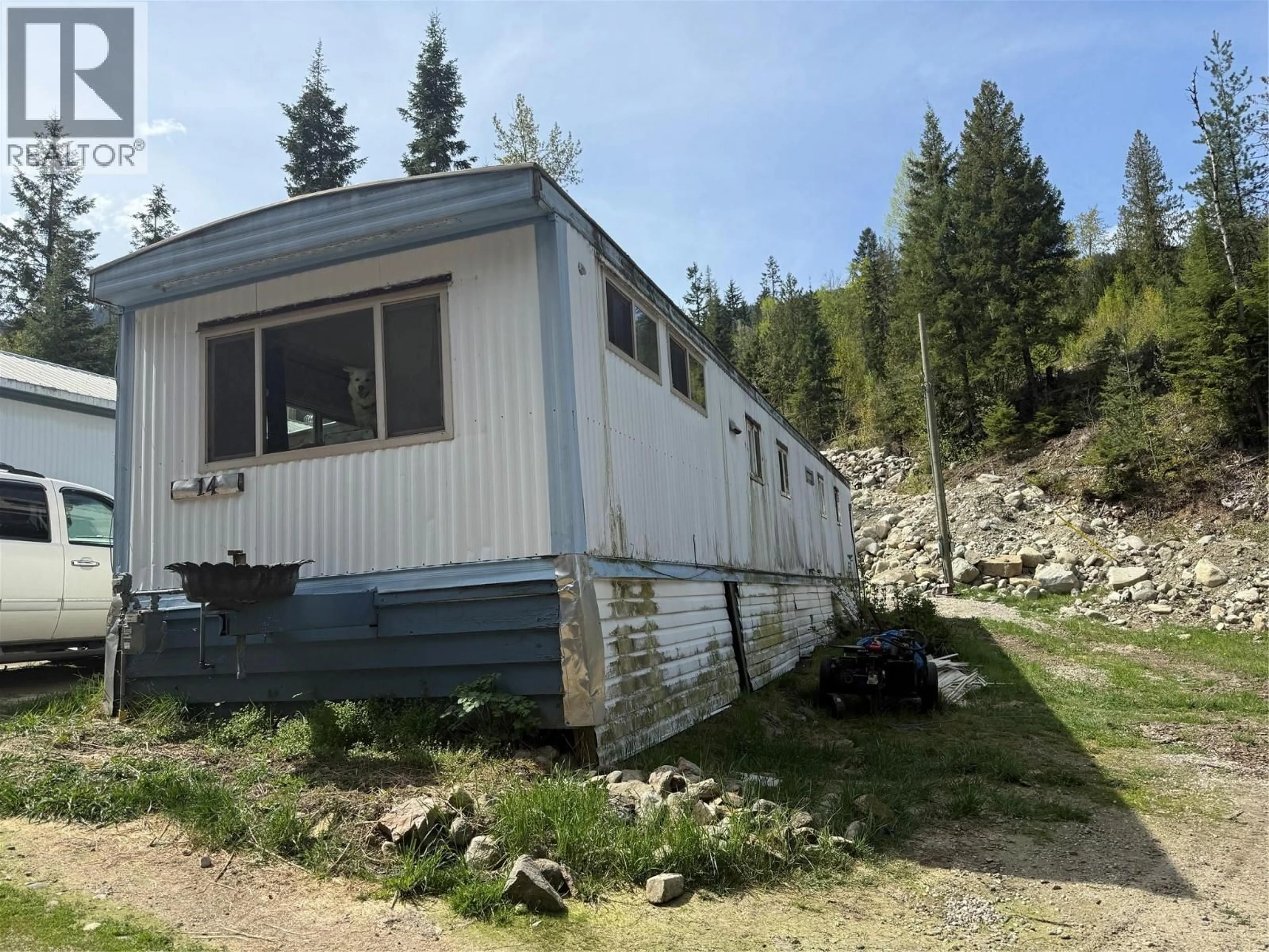 Unknown for 14 - 3018 PERRIER ROAD, Nelson British Columbia V1L6Z3