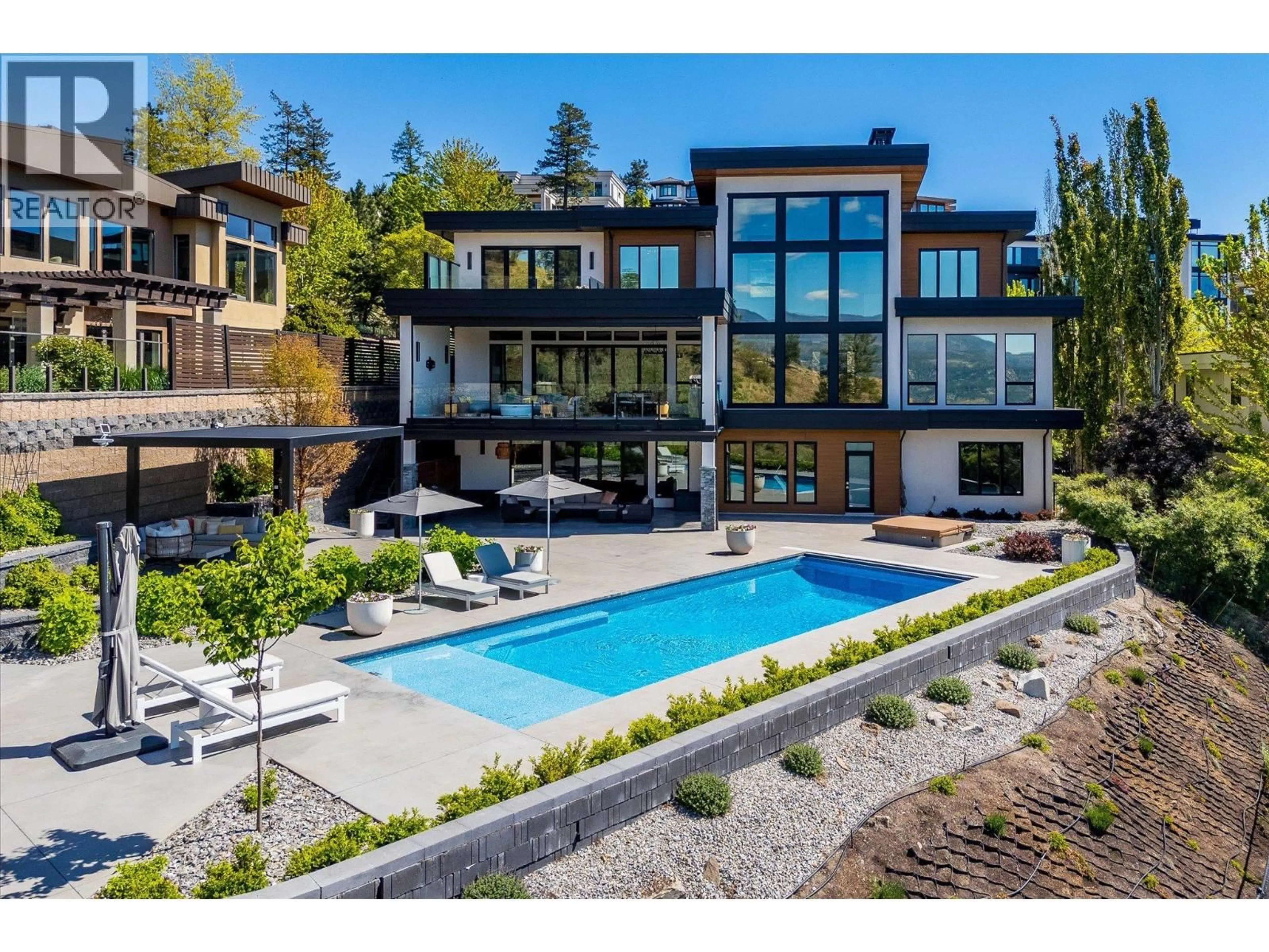 Unknown for 752 HIGHPOINTE PLACE, Kelowna British Columbia V1V2Y3
