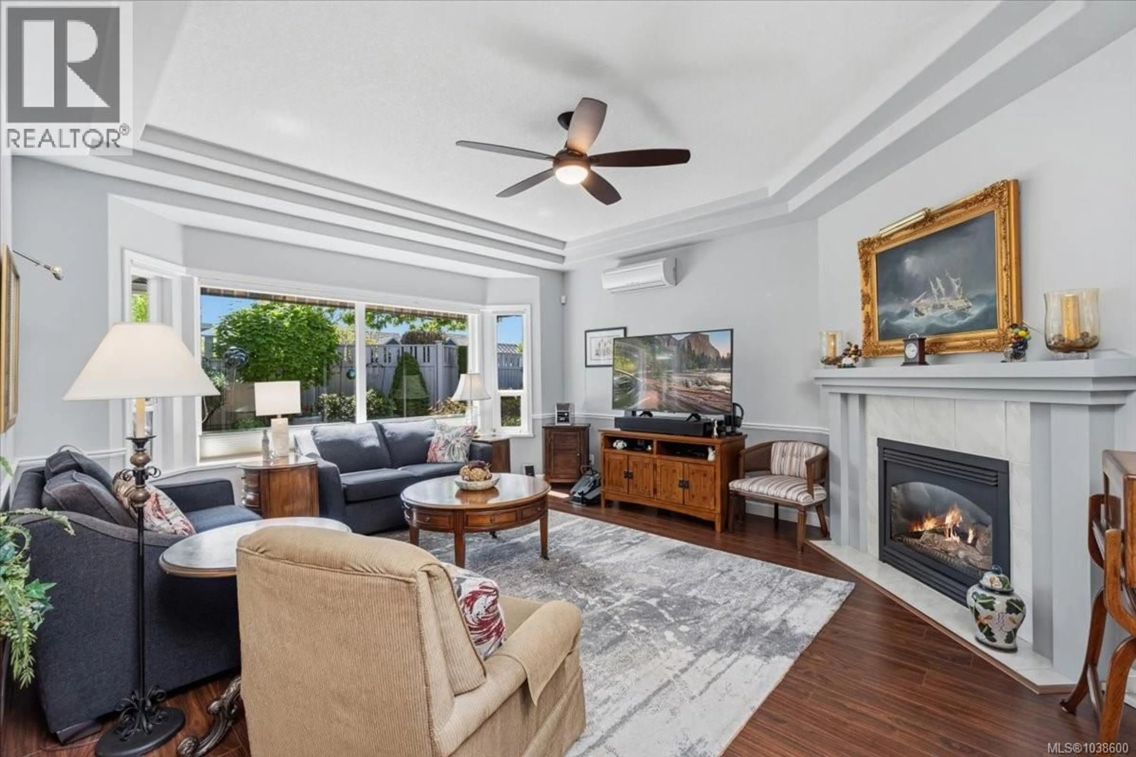 Living room with furniture, unknown for 5857 PRIMROSE DRIVE, Nanaimo British Columbia V9T6B8