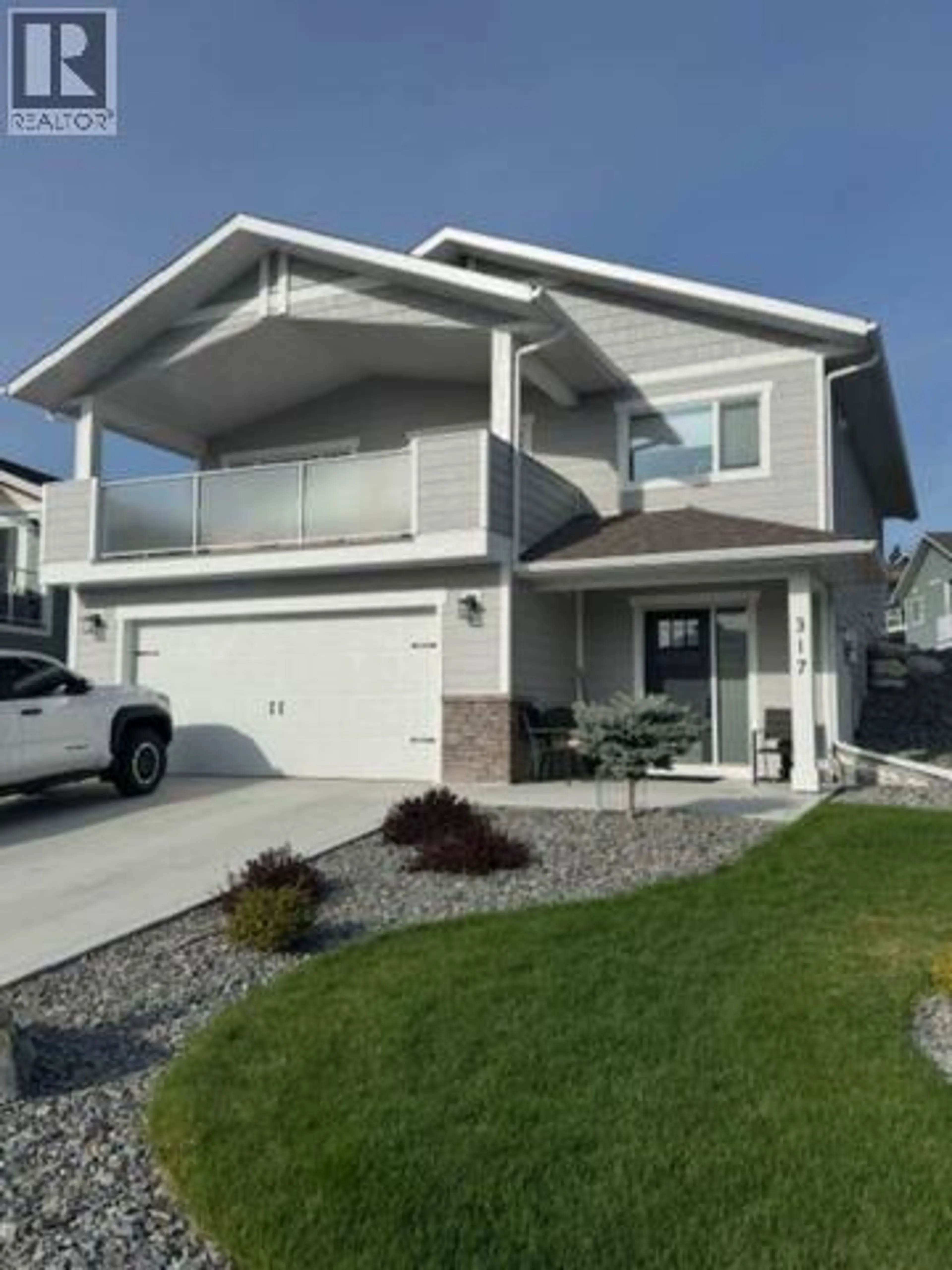 Home with vinyl exterior material, street for 317 LEGACY LOOKOUT, Cranbrook British Columbia V1C0E4