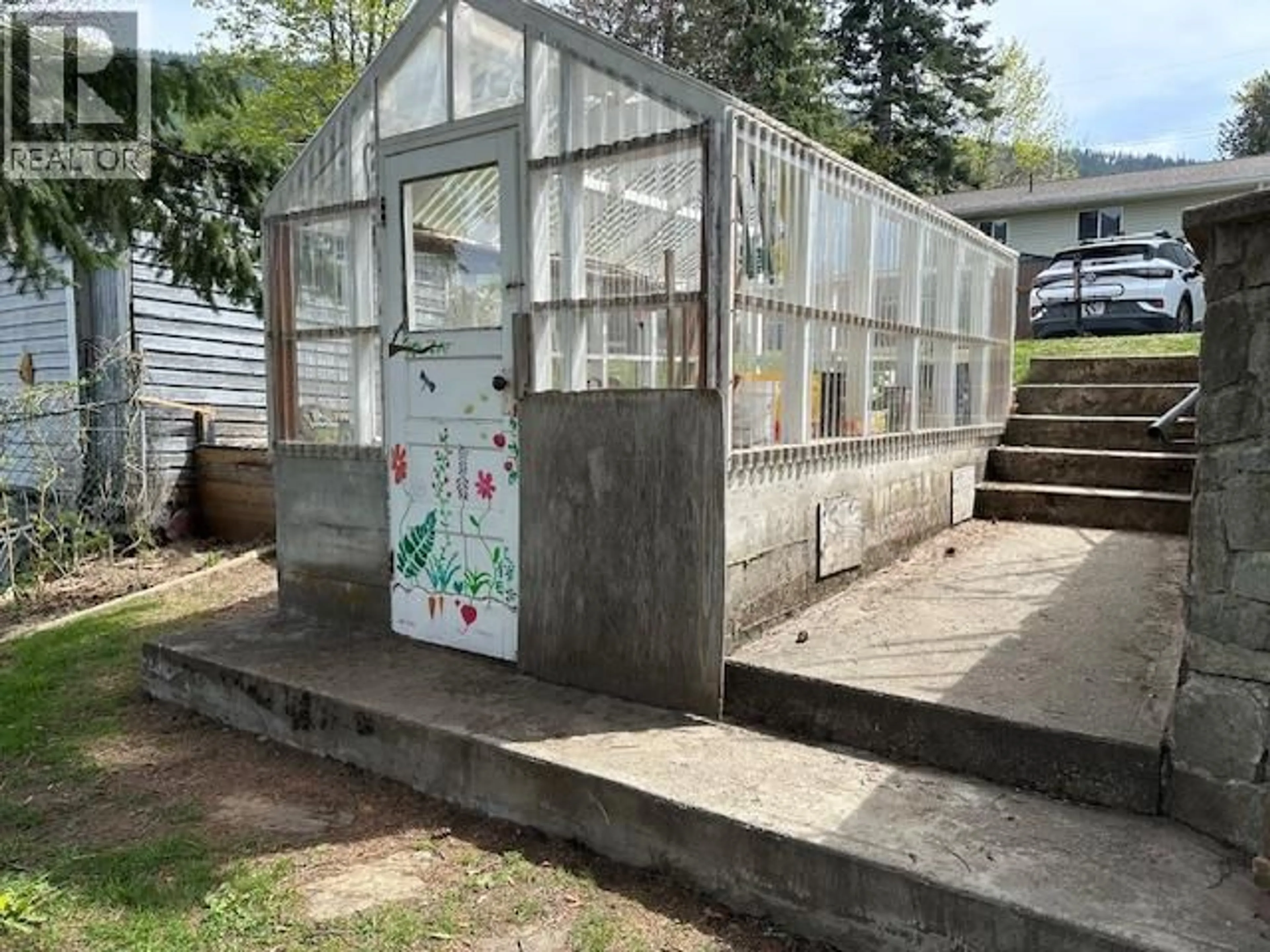 Shed for 214 INNES STREET, Nelson British Columbia V1L5E3