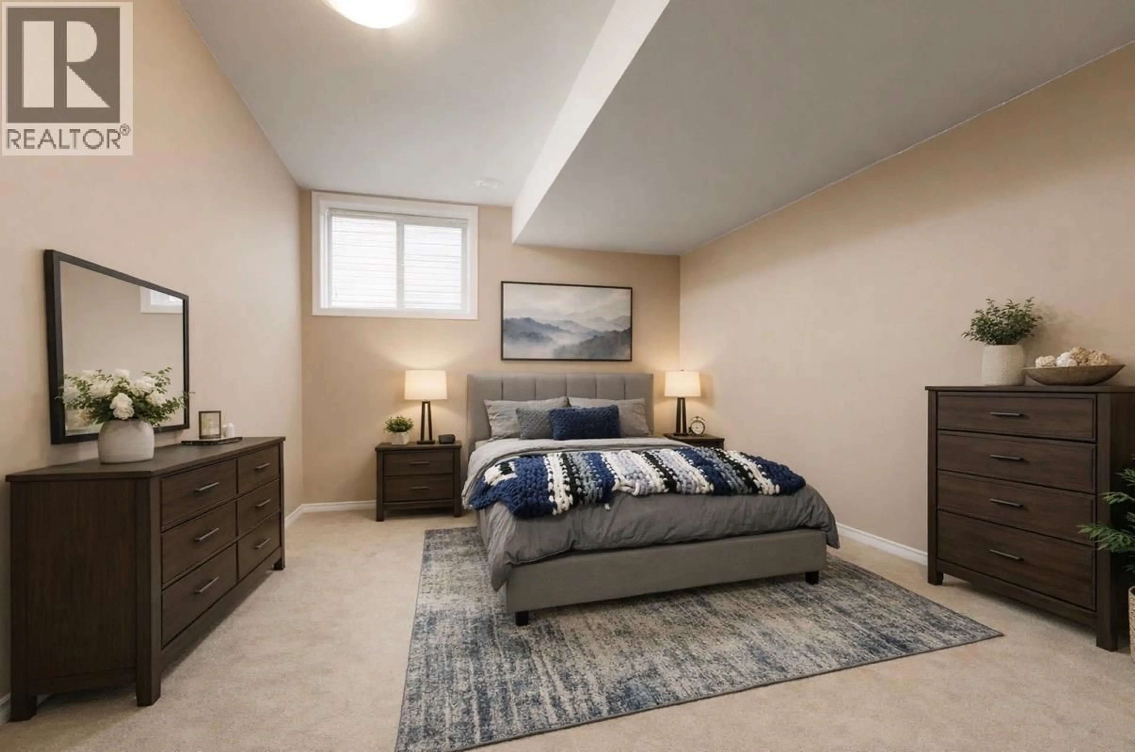 Bedroom with bed, carpet floor for 6 - 3512 RIDGE BOULEVARD, West Kelowna British Columbia V4T2H9
