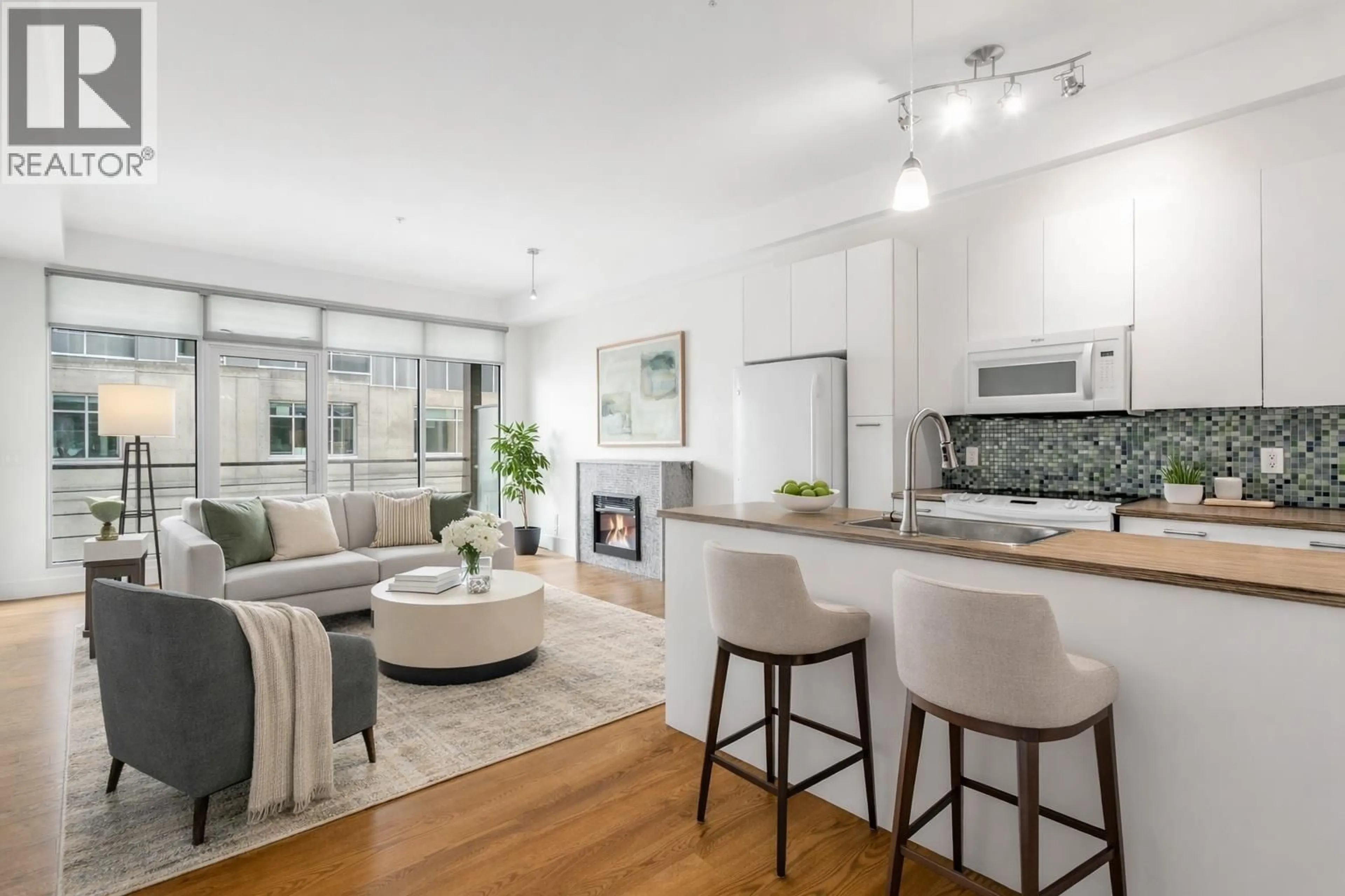 Open concept kitchen, unknown for 312 - 1289 ELLIS STREET, Kelowna British Columbia V1Y9X6