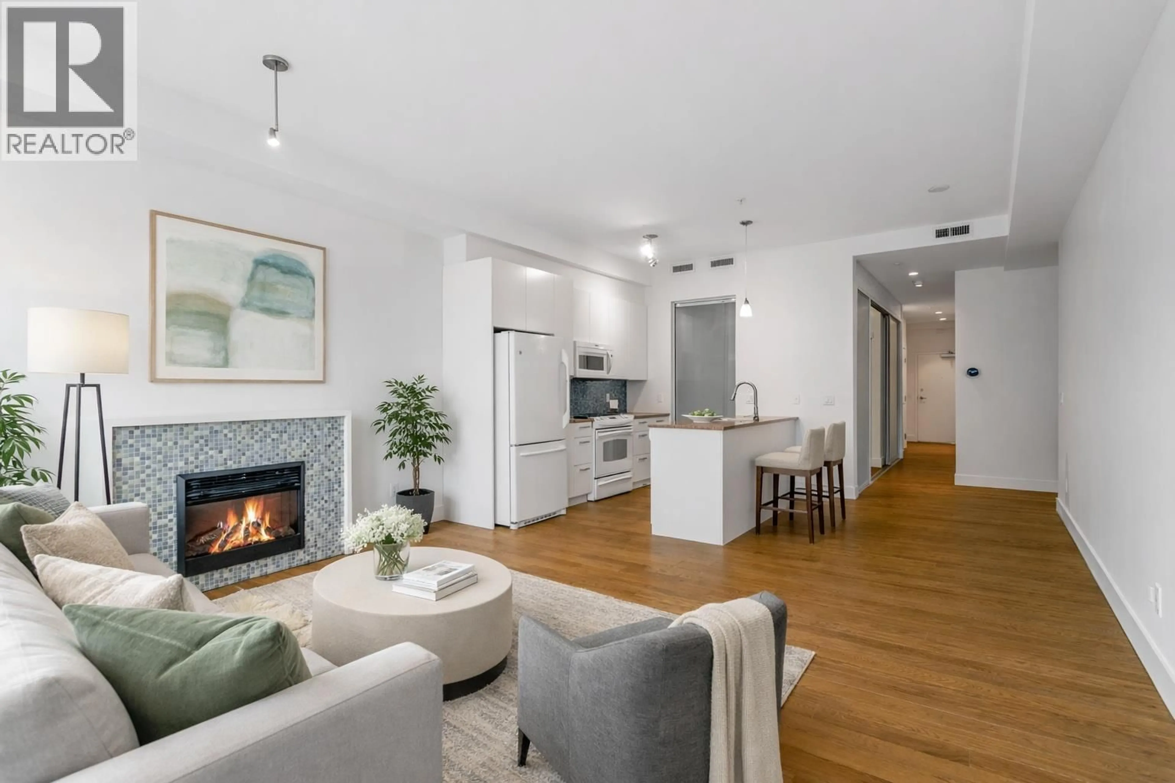 Unknown for 312 - 1289 ELLIS STREET, Kelowna British Columbia V1Y9X6