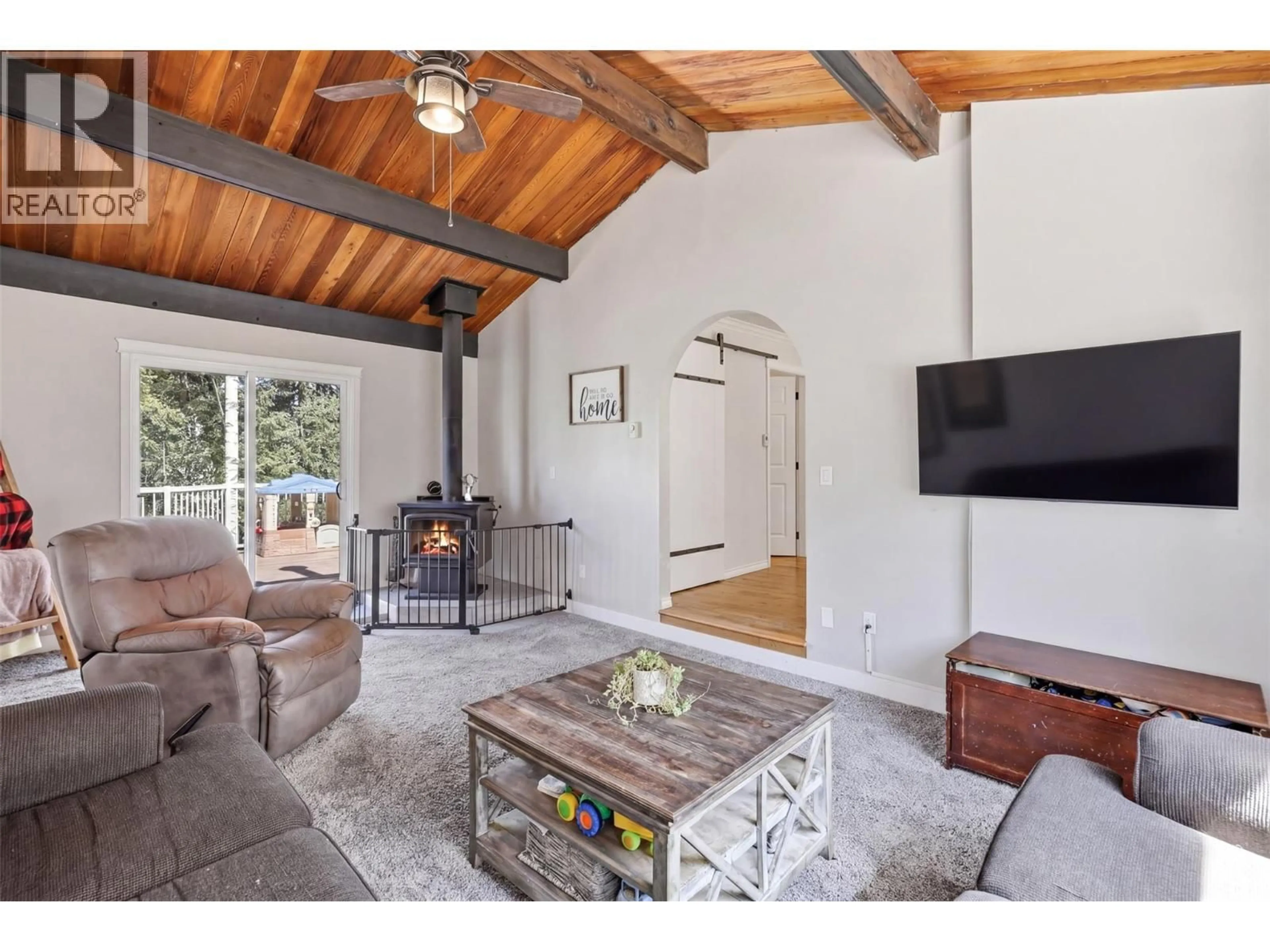 Living room with furniture, unknown for 3365 MCGREGOR ROAD, Kamloops British Columbia V0E3E1