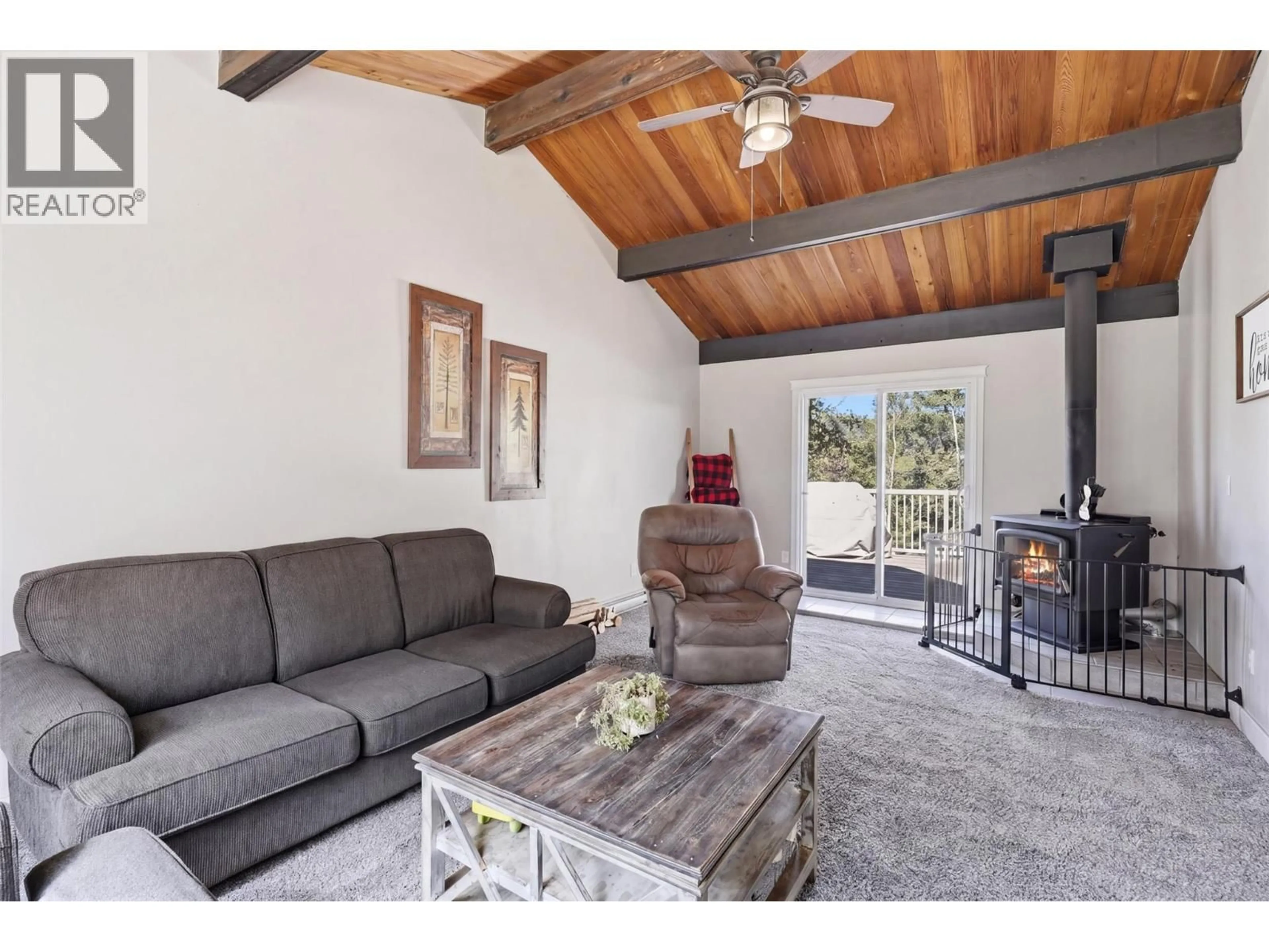 Living room with furniture, unknown for 3365 MCGREGOR ROAD, Kamloops British Columbia V0E3E1