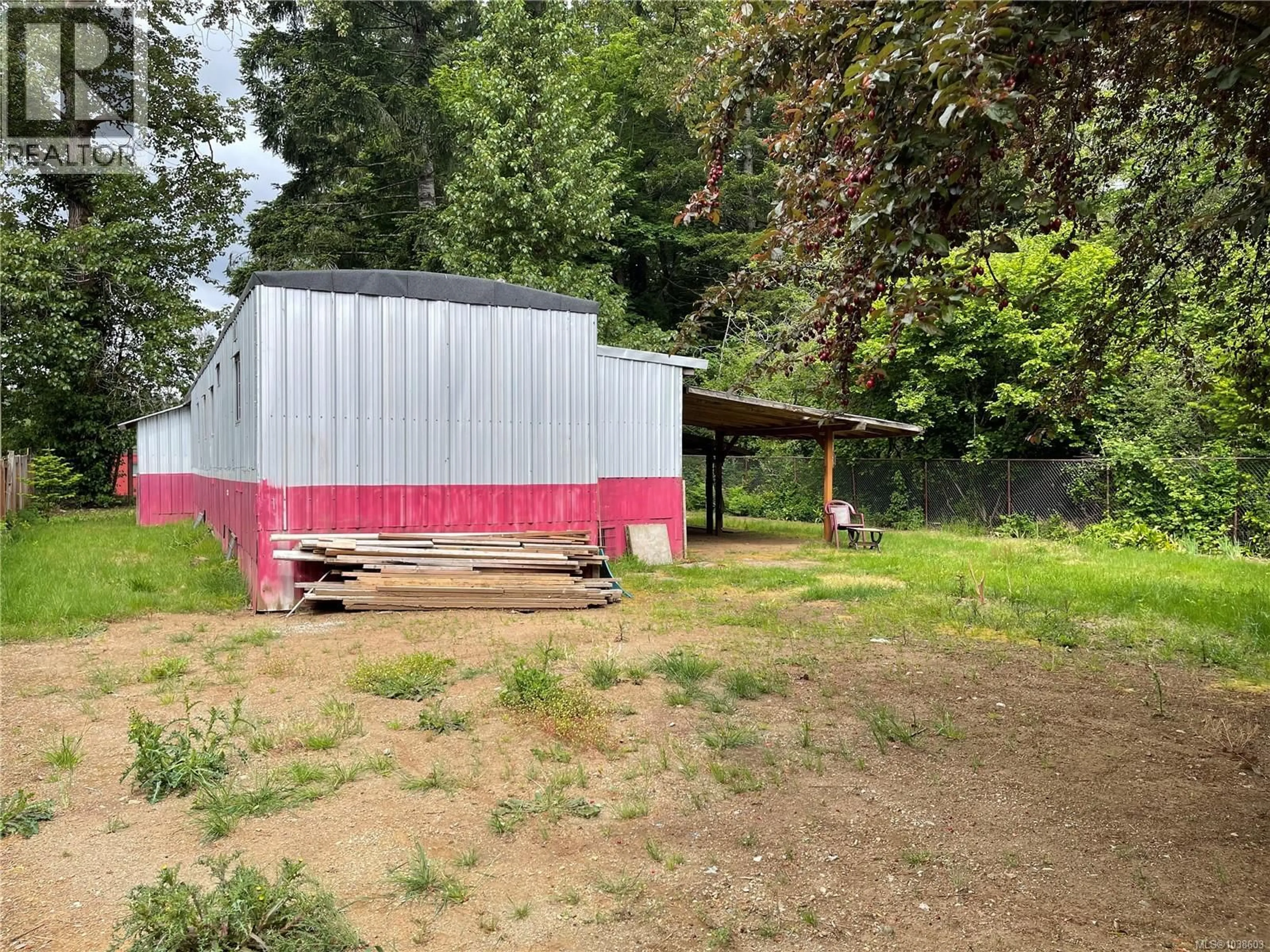 Shed for 5543 PARK PLACE, Port Alberni British Columbia V9Y7K1