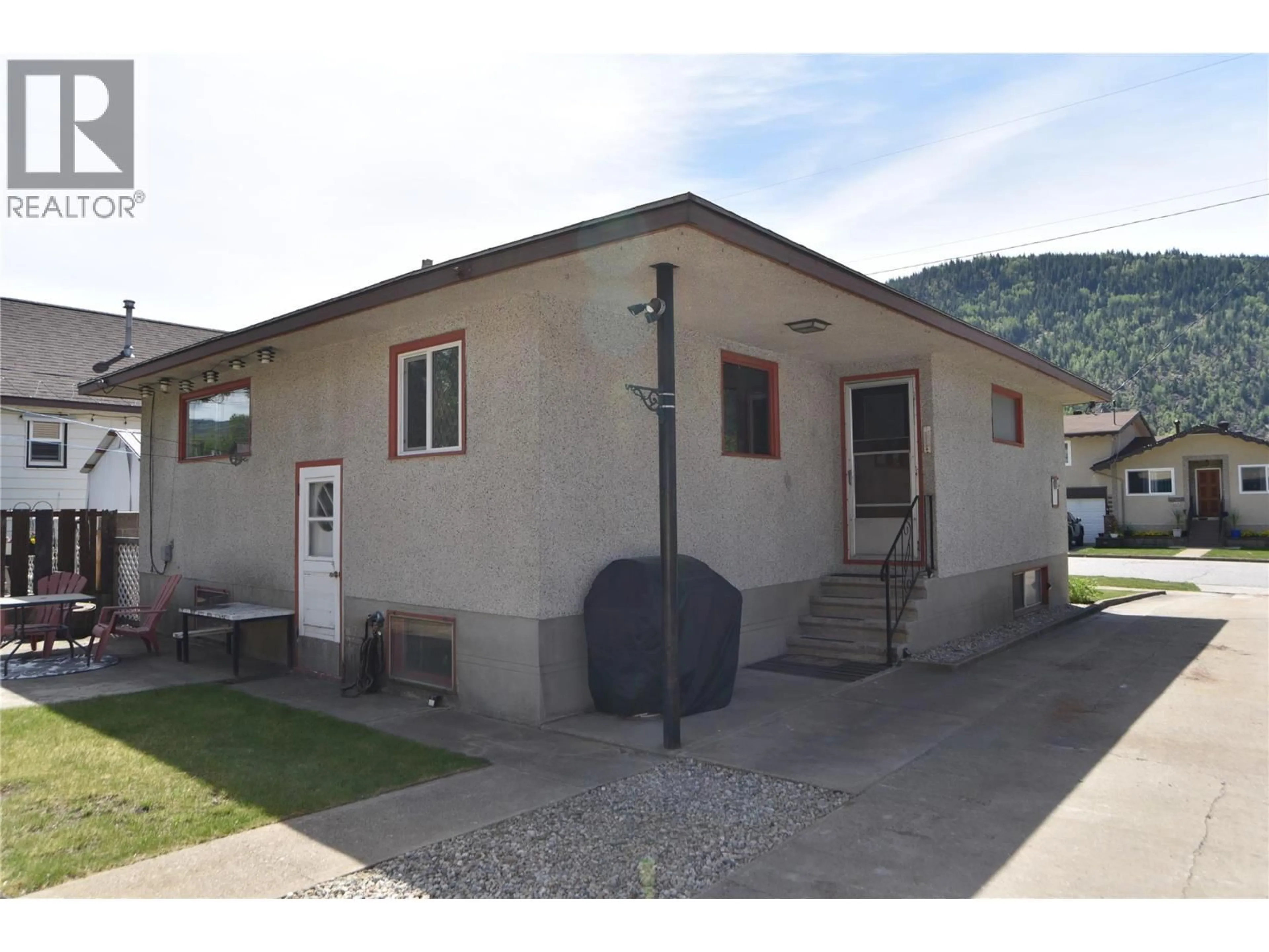 Unknown for 2227 SEVENTH AVENUE, Trail British Columbia V1R3C8