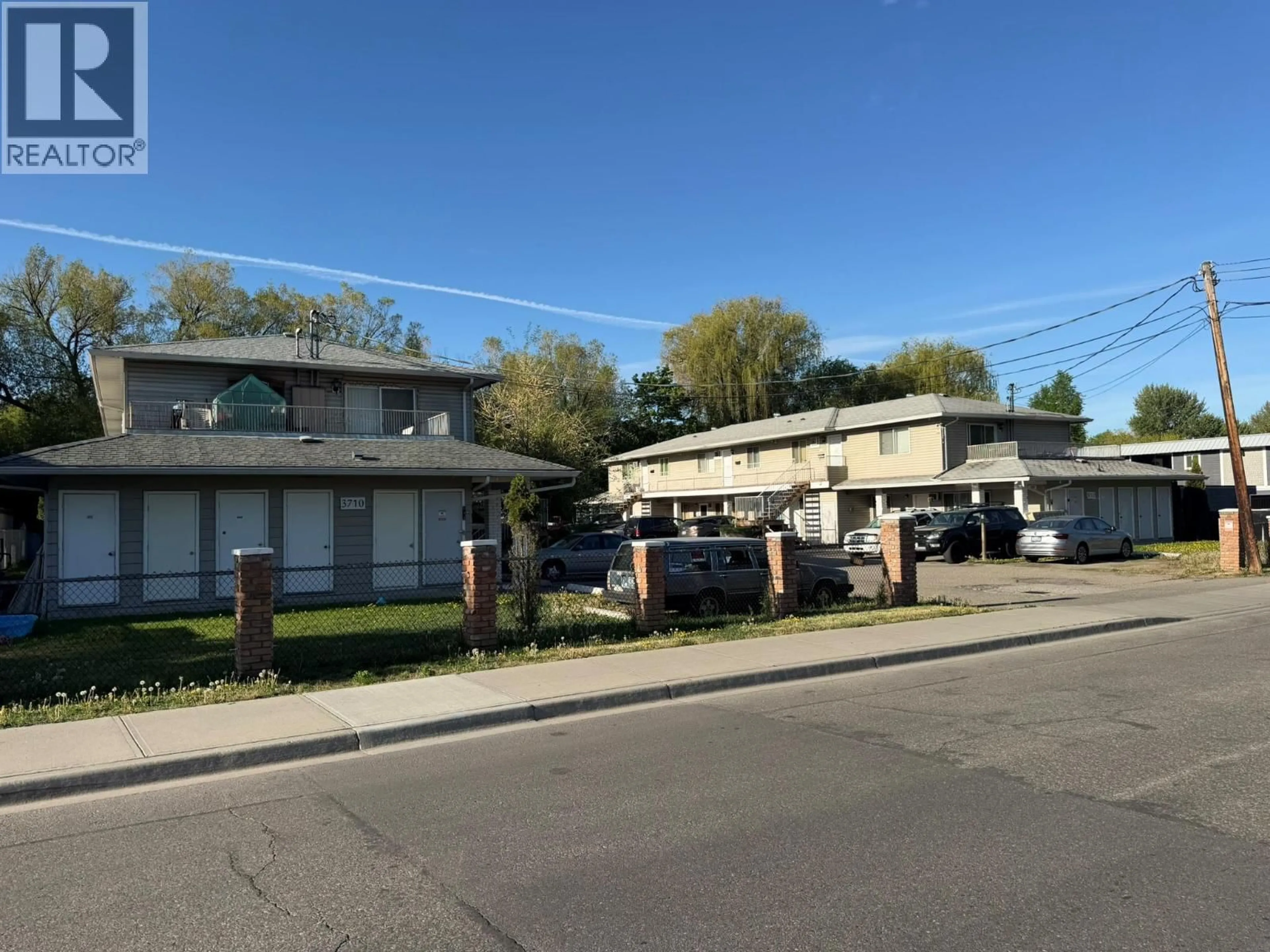 A pic from outside/outdoor area/front of a property/back of a property/a pic from drone, street for 3710-3712 24 AVENUE, Vernon British Columbia V1T1L9