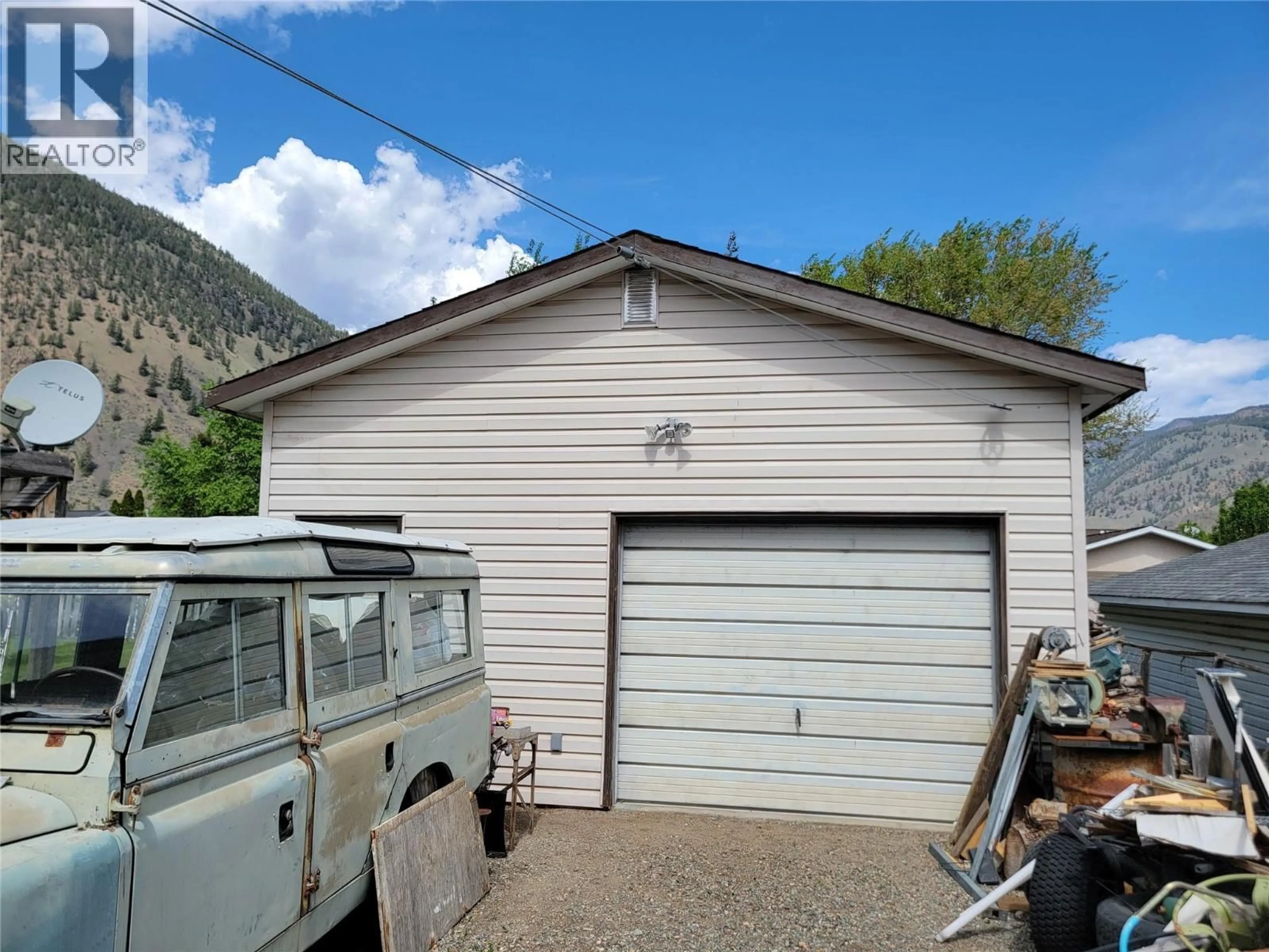 Shed for 430 2ND AVENUE, Keremeos British Columbia V0X1N2
