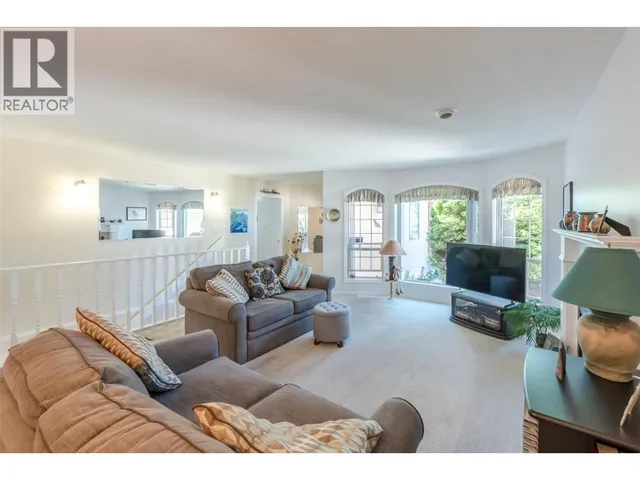 105 - 1634 CARMI AVENUE, Penticton 5