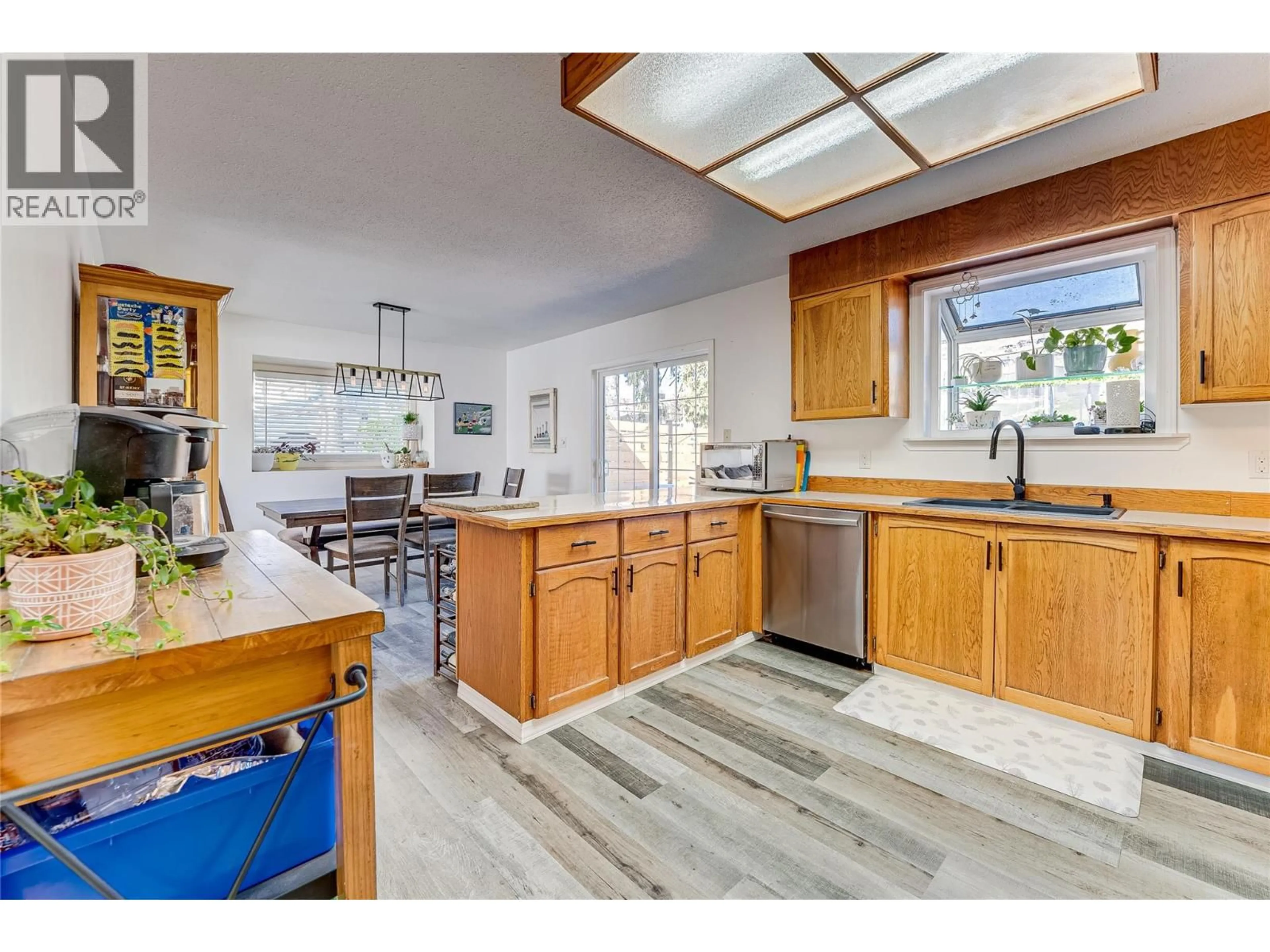 Open concept kitchen, unknown for 6689 CAMEO DRIVE, Vernon British Columbia V1H1N8