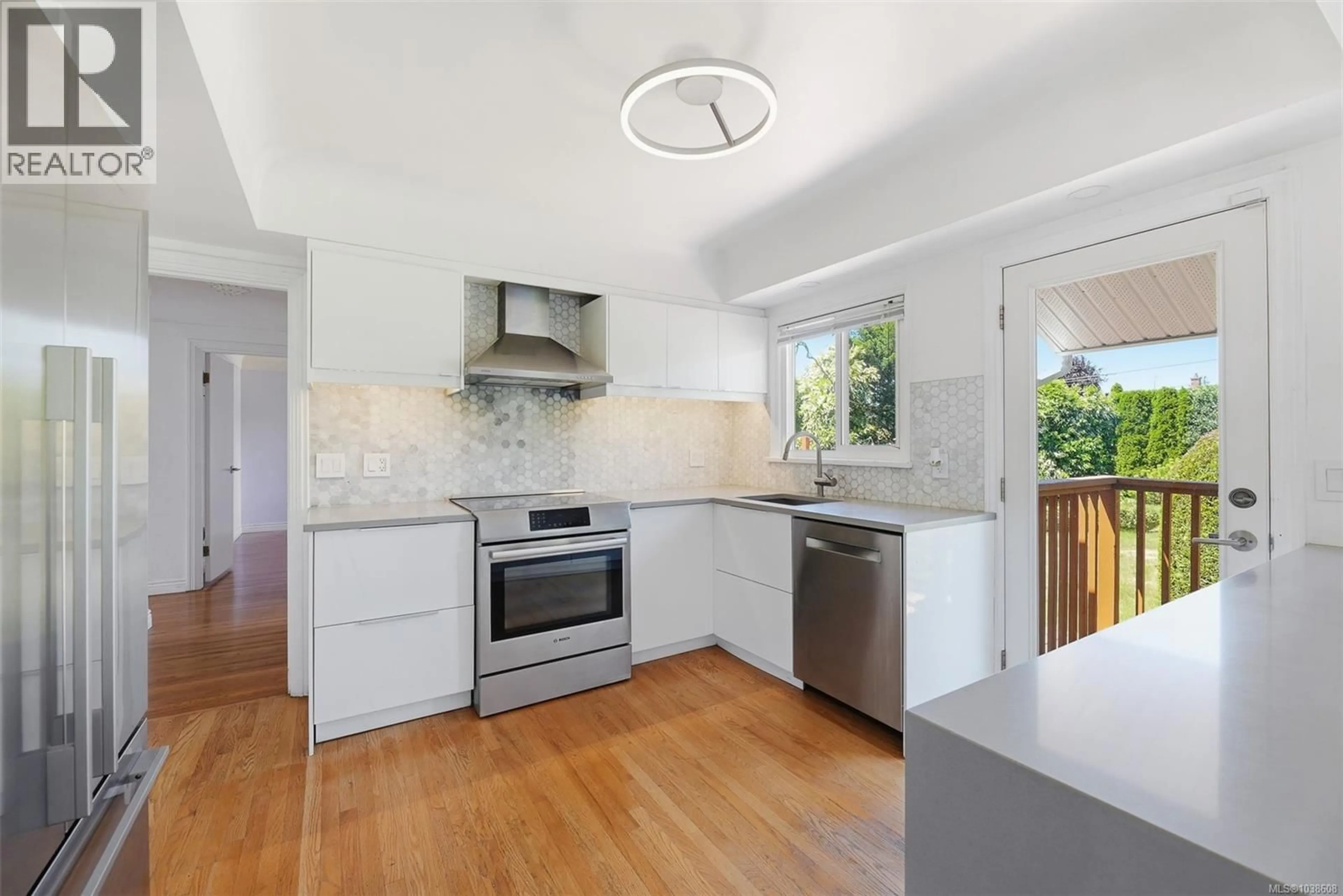 Standard kitchen, unknown for 3026 LARKDOWNE ROAD, Oak Bay British Columbia V8R5N2