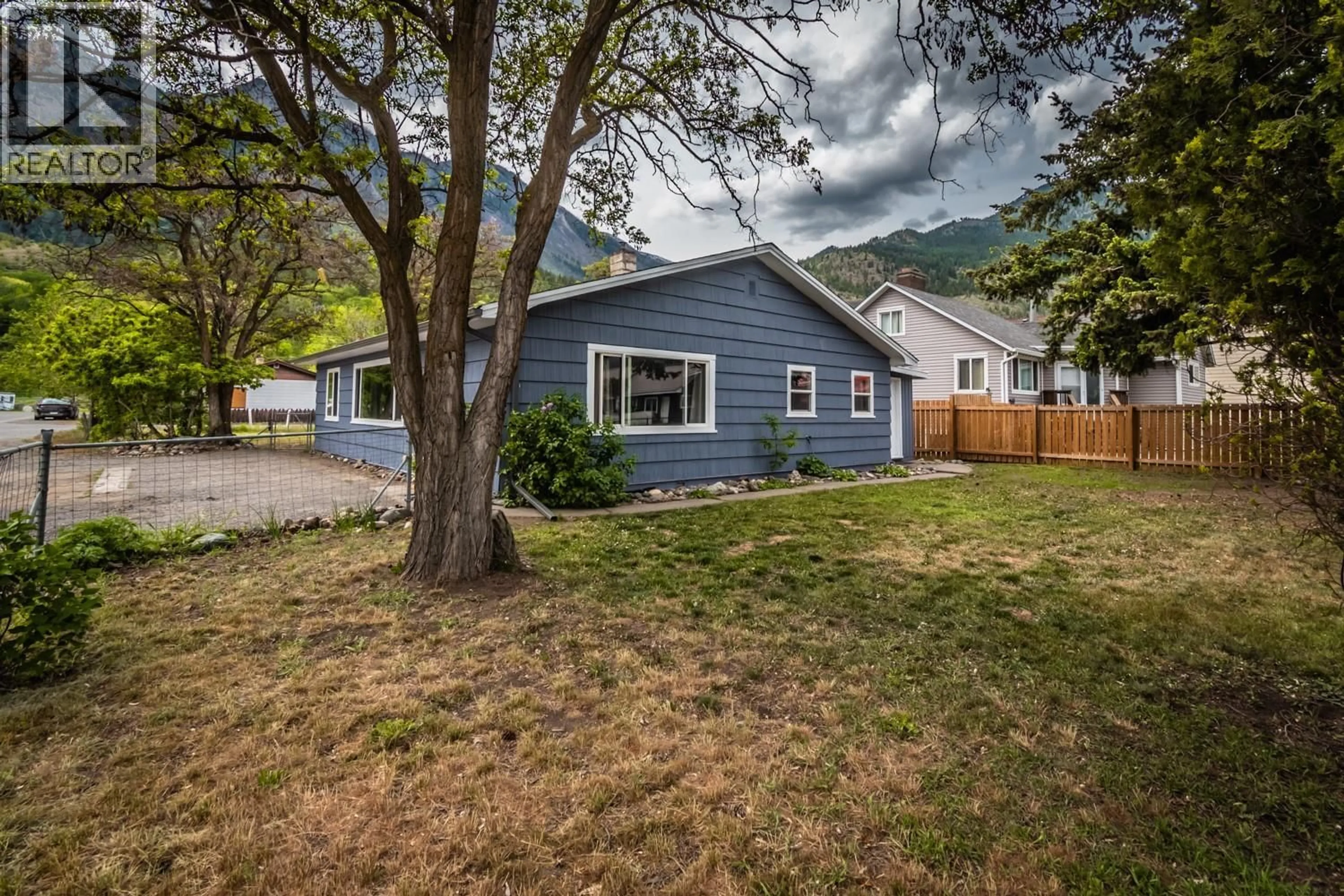 Unknown for 57 12TH AVENUE, Lillooet British Columbia V0K1V0