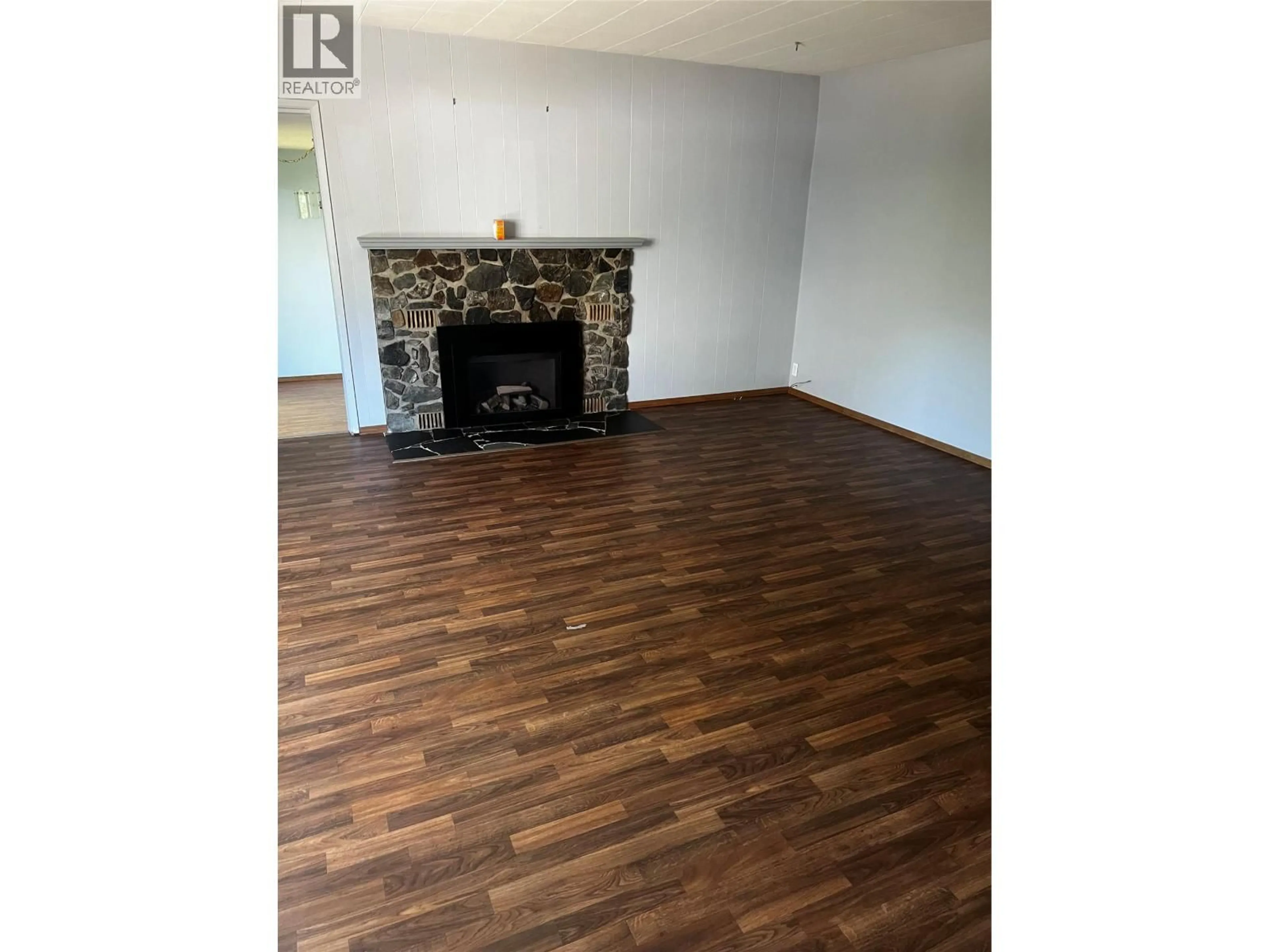 A pic of a room for 28 WILLOW CRESCENT, Osoyoos British Columbia V0H1V5