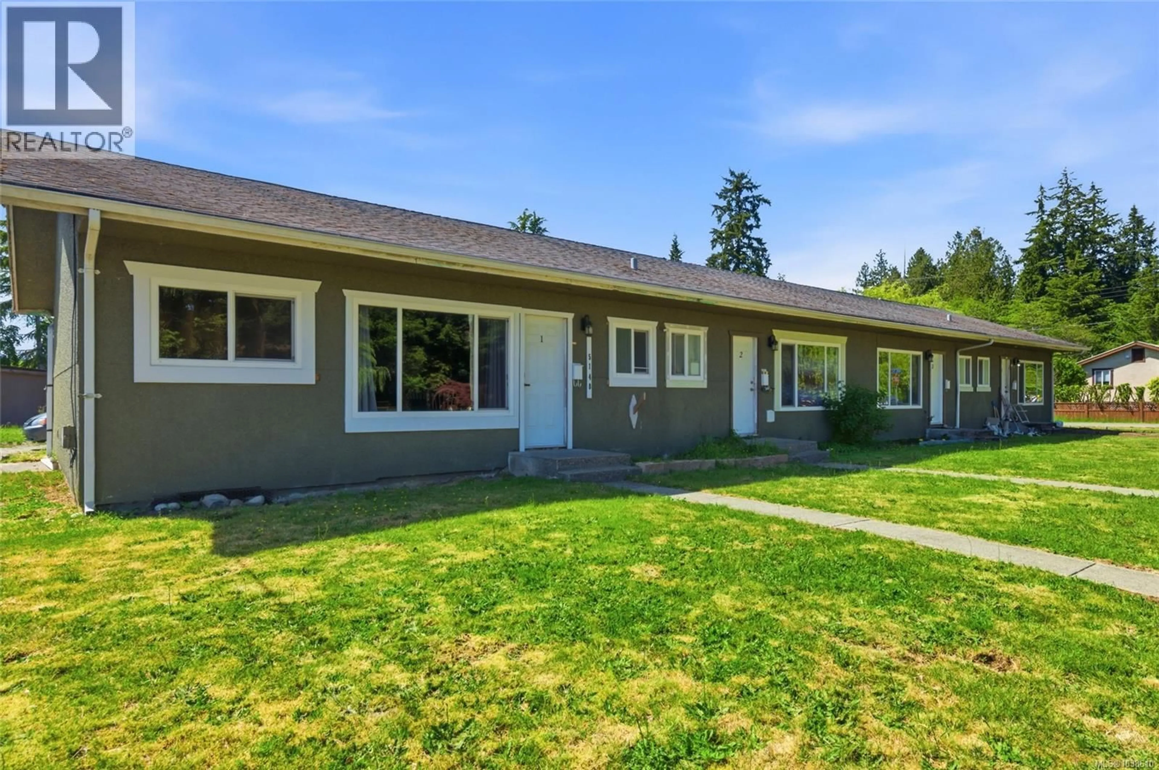 Home with vinyl exterior material, street for 5148 MARY STREET, Port Alberni British Columbia V9Y7H4