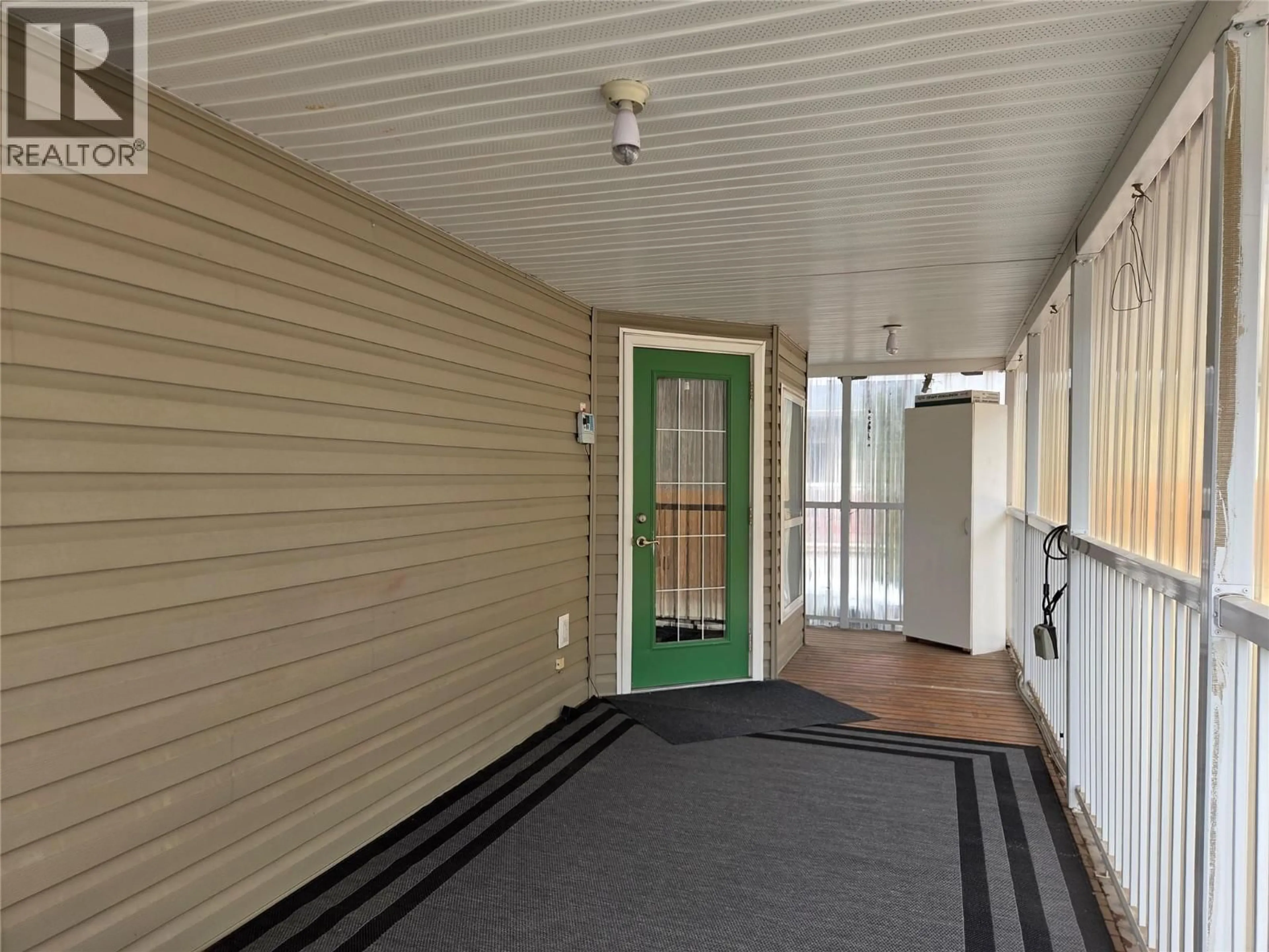 Indoor foyer for 4 - 3455 HIGHWAY 3 OTHER, Keremeos British Columbia V0X1N1