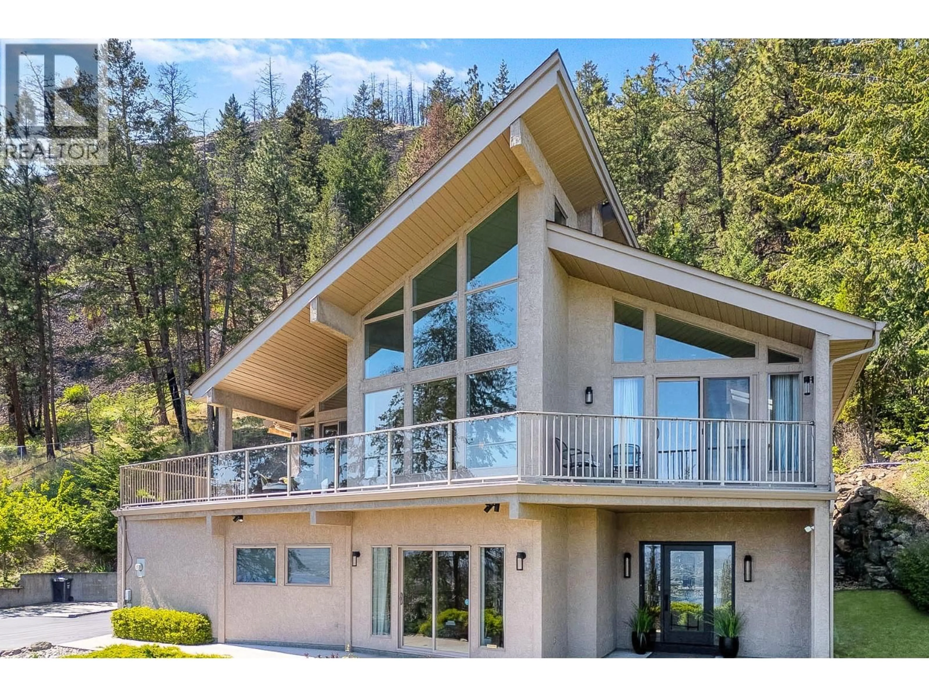 Home with vinyl exterior material, mountain view for 1232 PETTMAN ROAD, West Kelowna British Columbia V1Z2R7