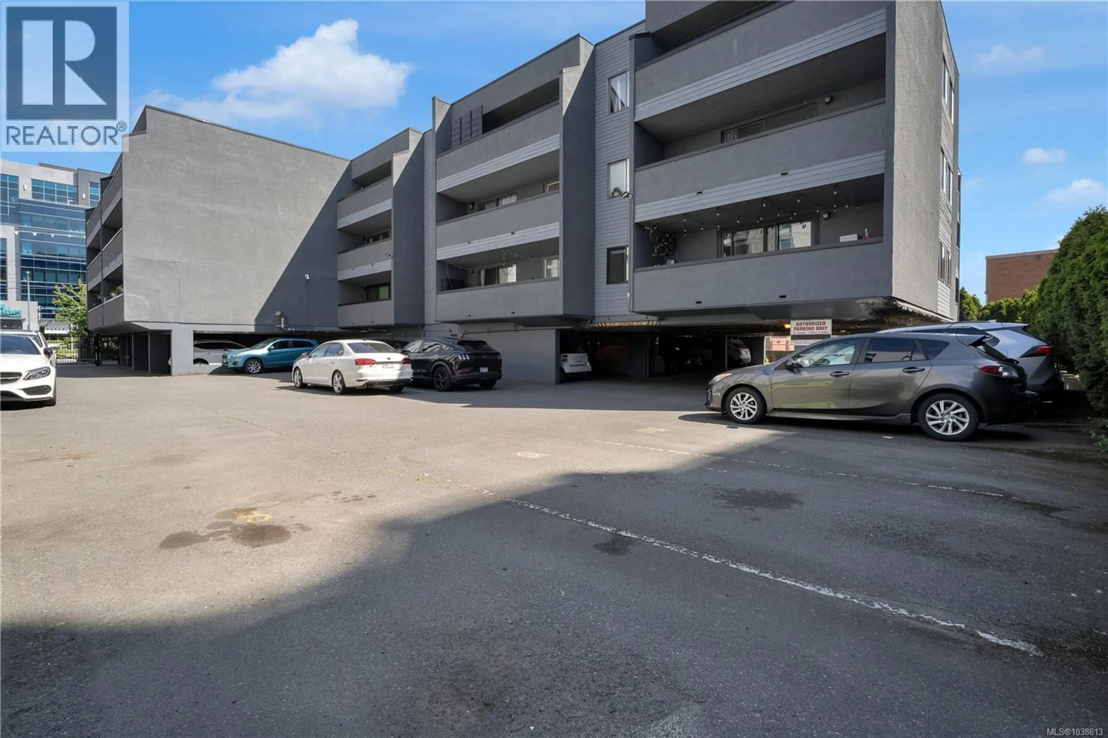 Parking for 408 - 755 HILLSIDE AVENUE, Victoria British Columbia V8T5B3
